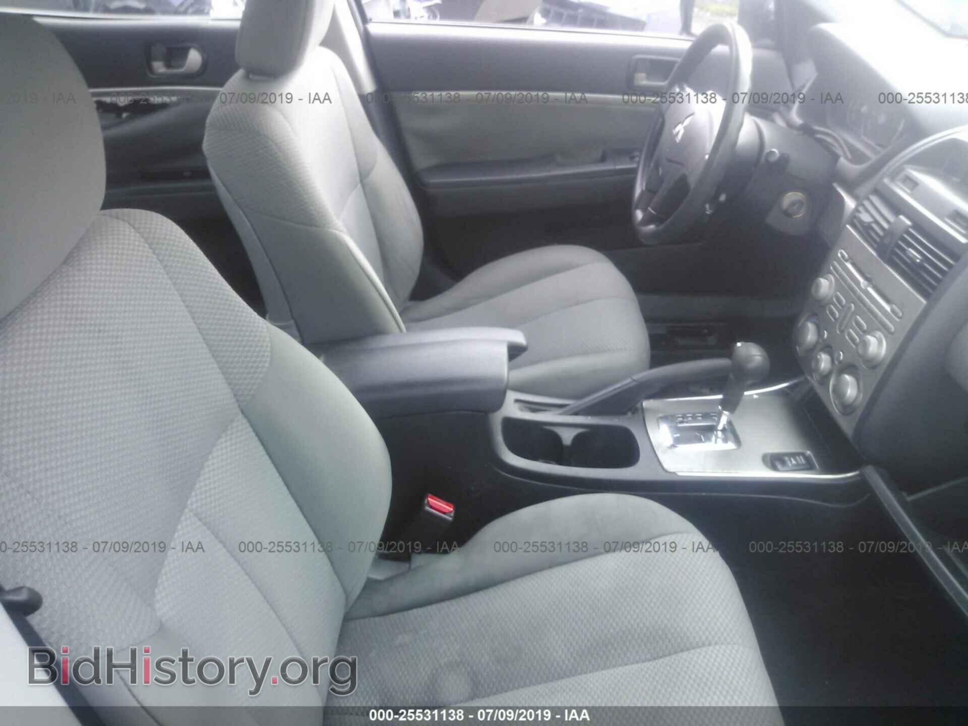 2010 MITSUBISHI GALANT - VIN: 4A32B2FF0AE006697 - Фото 5