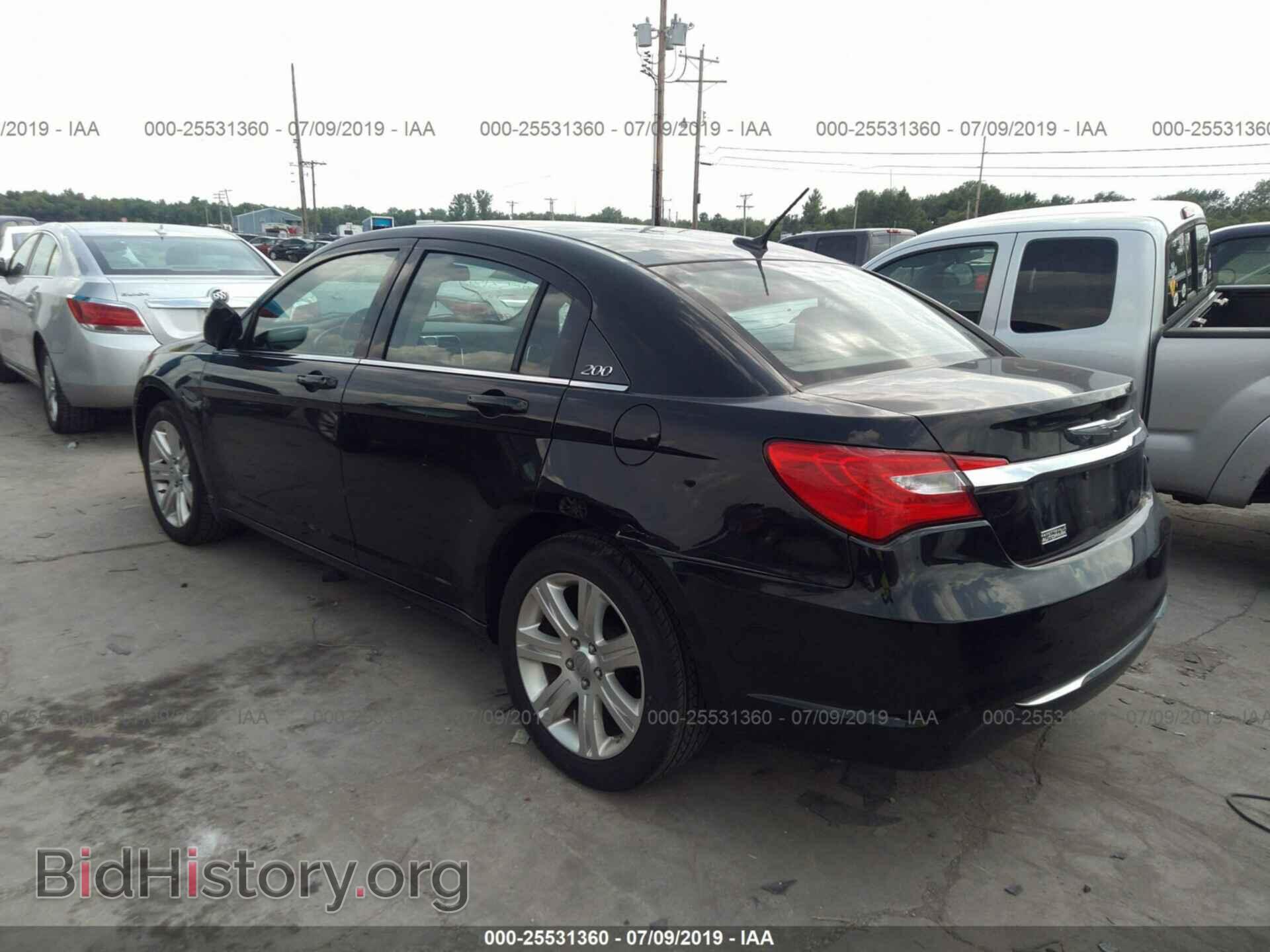 2012 CHRYSLER 200 - VIN: 1C3CCBBBXCN145945 - Фото 3
