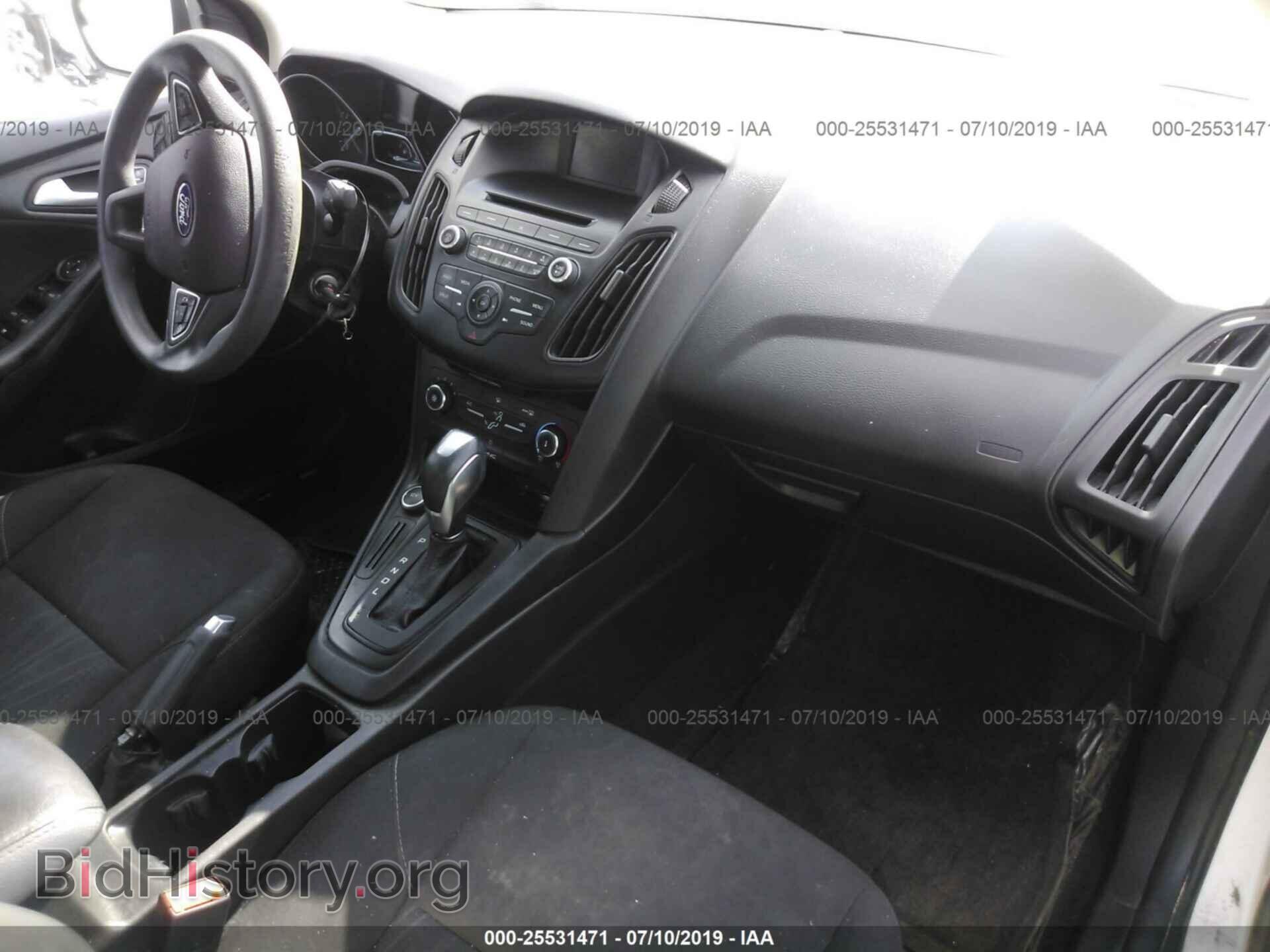 2016 FORD FOCUS - VIN: 1FADP3F21GL270764 - Photo 5