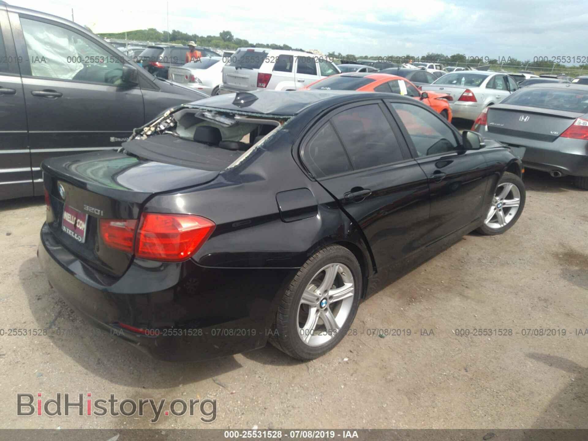2014 BMW 320 - VIN: WBA3B1G55ENS79807 - Photo 4
