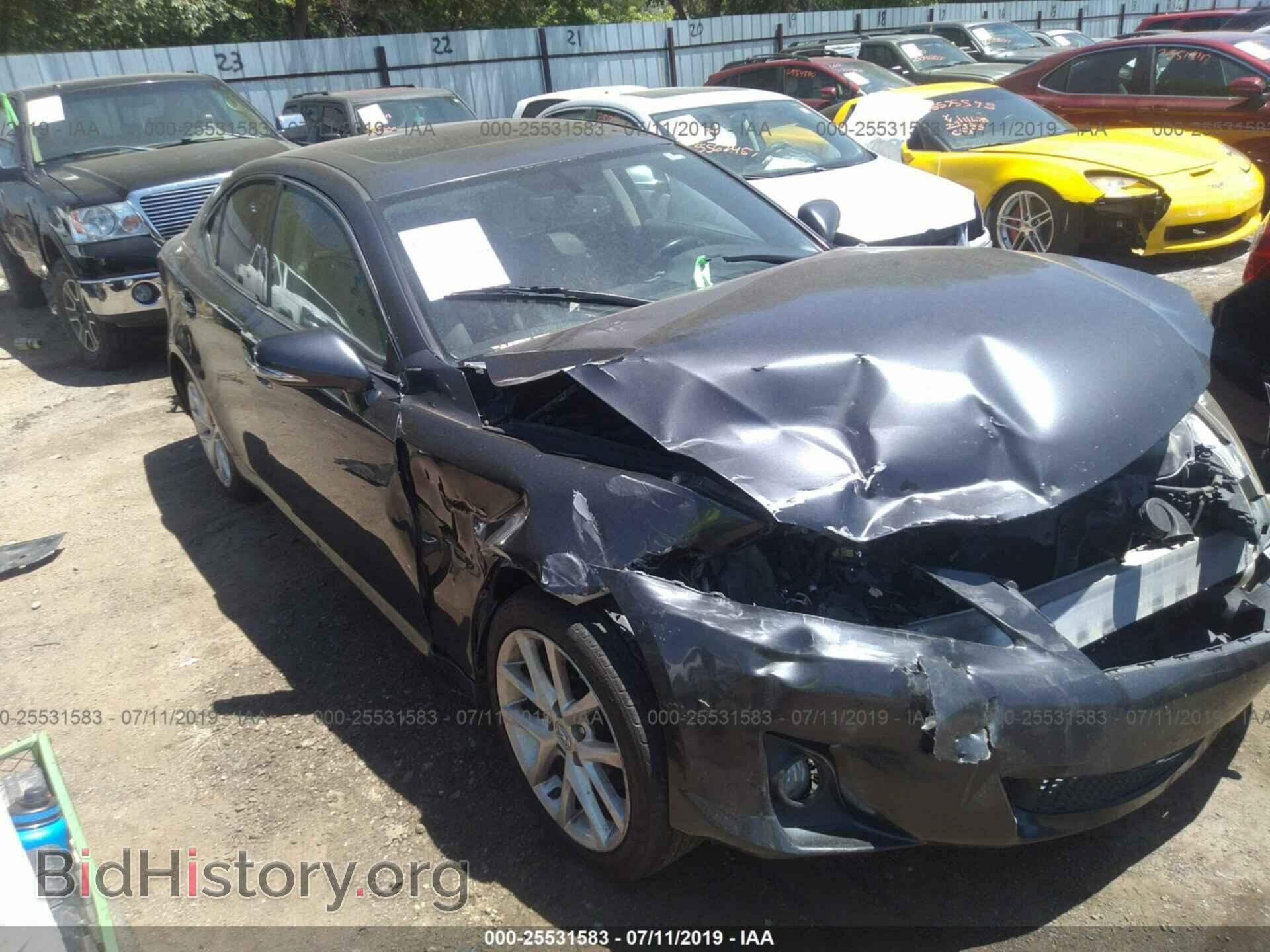 Фотография JTHCF5C24B5044870 - LEXUS IS 2011