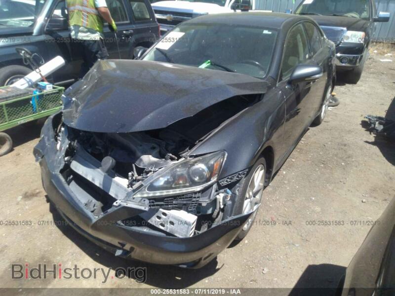 2011 Lexus IS (VIN JTHCF5C24B5044870) — photo 2 of 10
