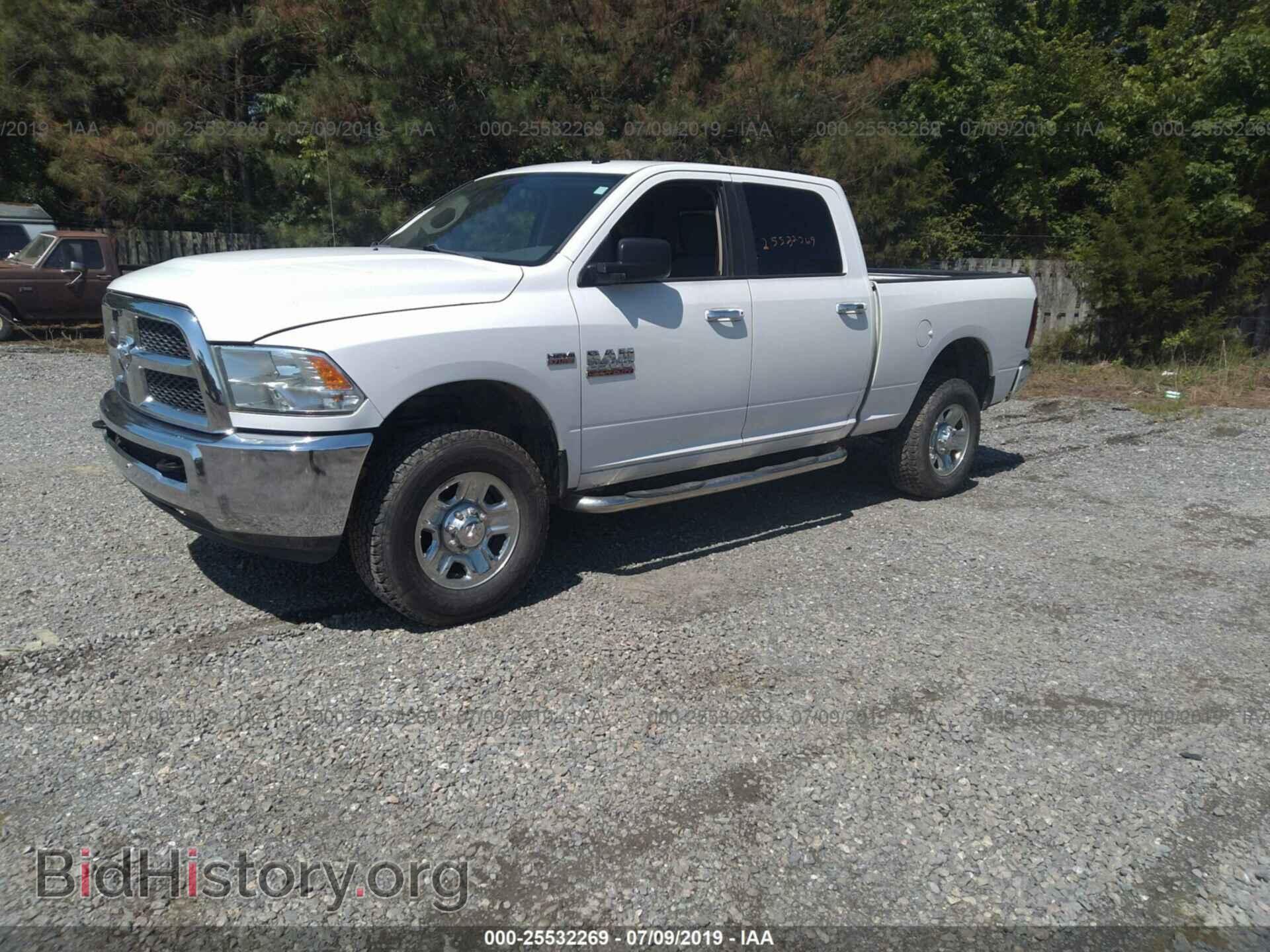 2014 RAM 2500 - VIN: 3C6TR5DTXEG128602 - Photo 2