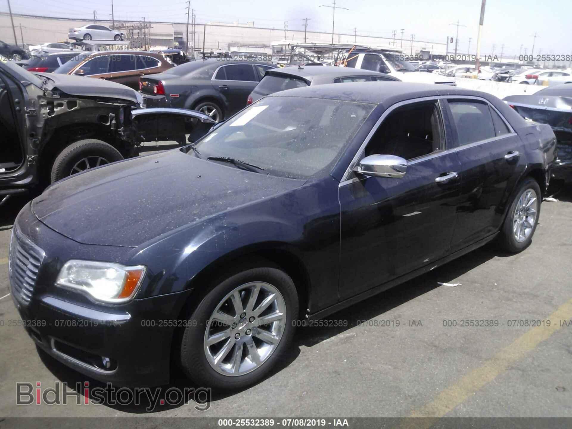 2012 CHRYSLER 300 - VIN: 2C3CCACG9CH141267 - Photo 2