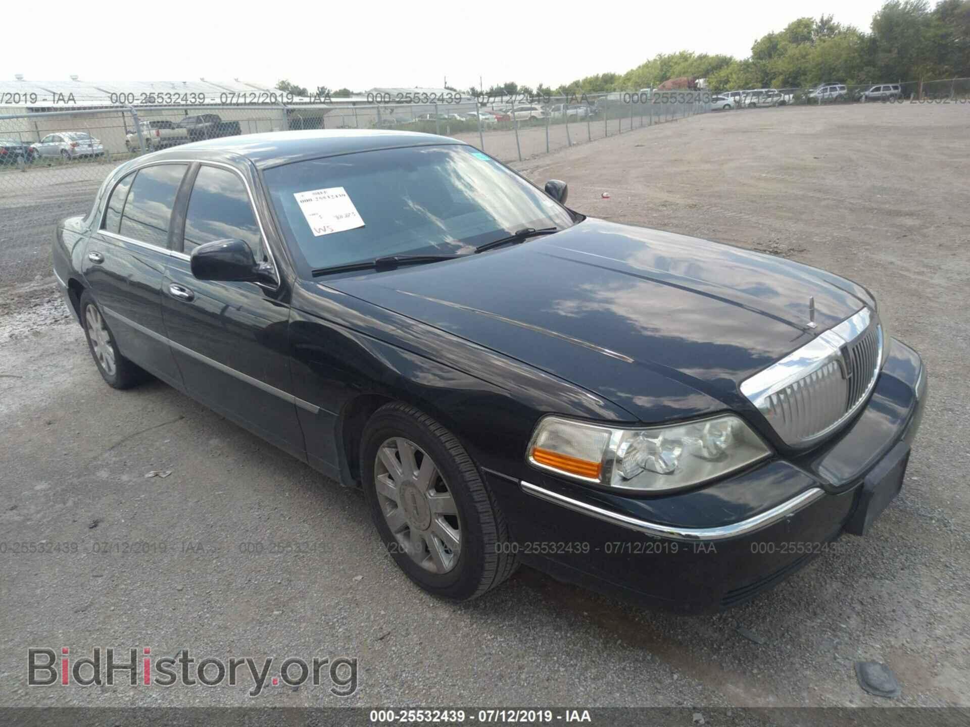 Фотография 1LNHM84W76Y607443 - LINCOLN TOWN CAR 2006