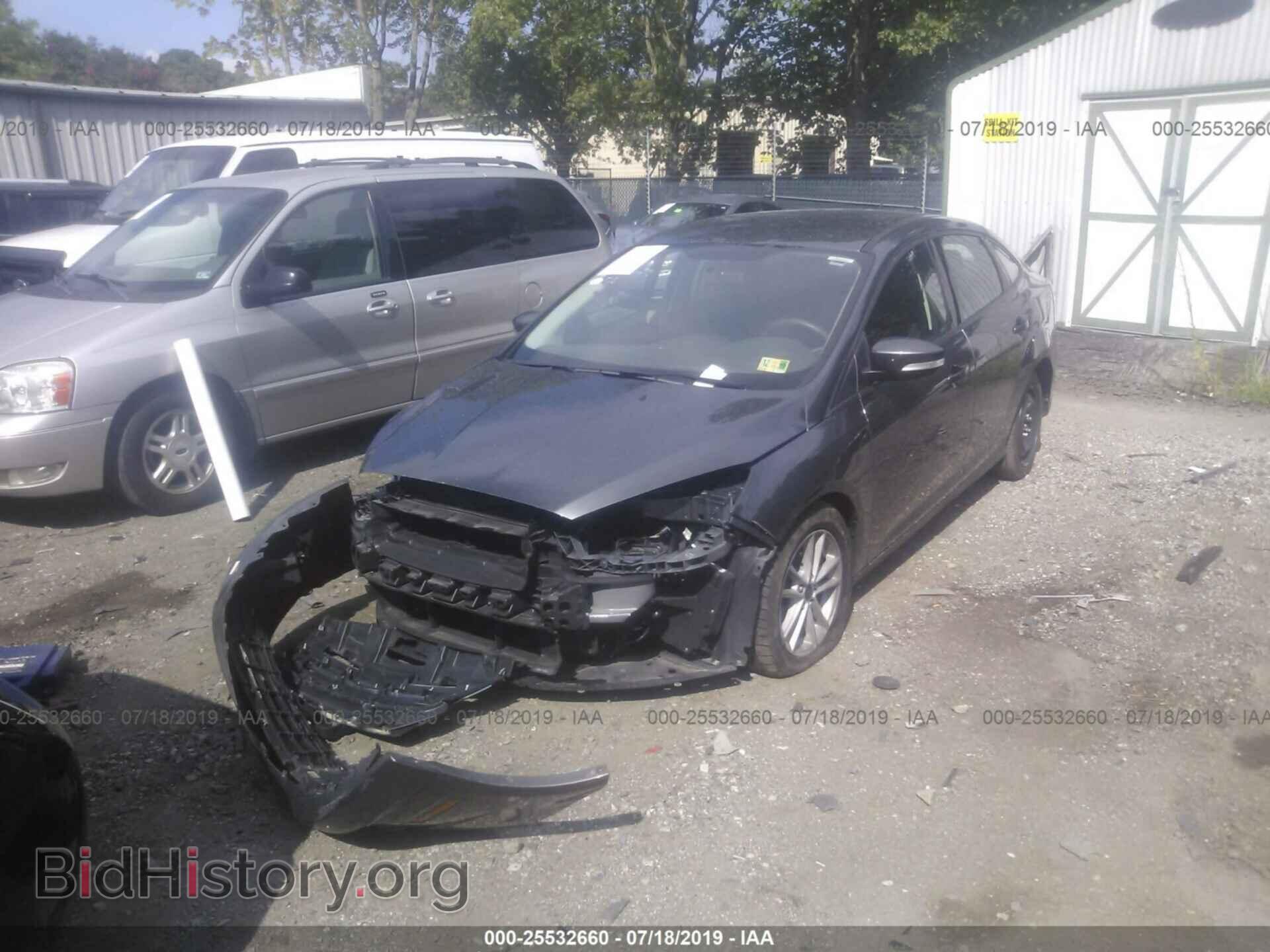 2017 FORD FOCUS - VIN: 1FADP3F29HL237853 - Фото 2