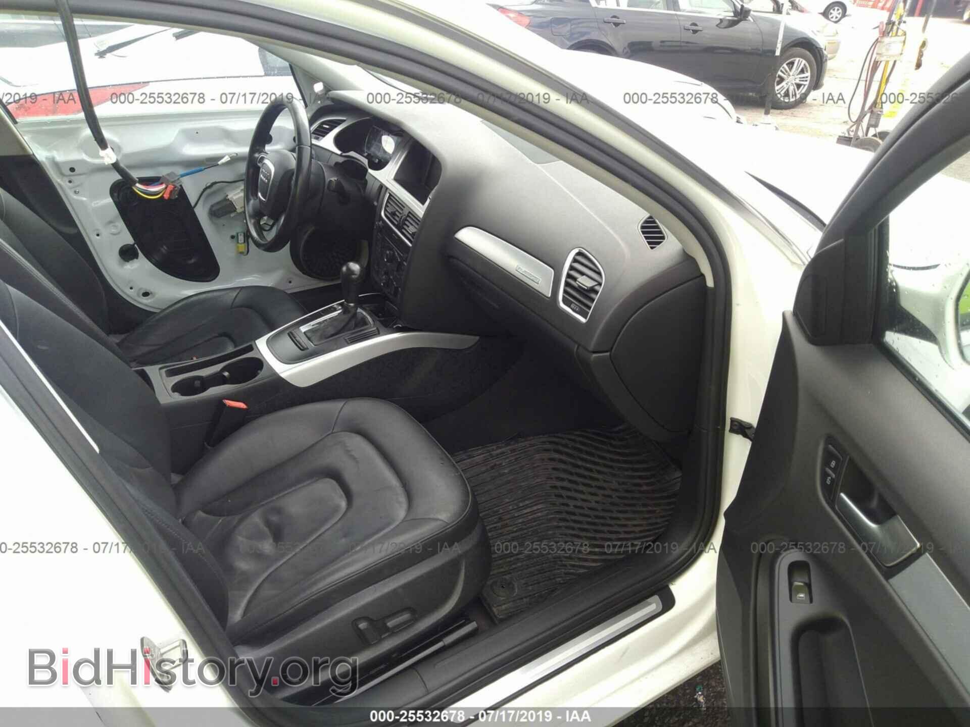 2012 AUDI A4 - VIN: WAUBFAFL4CN005172 - Фото 5