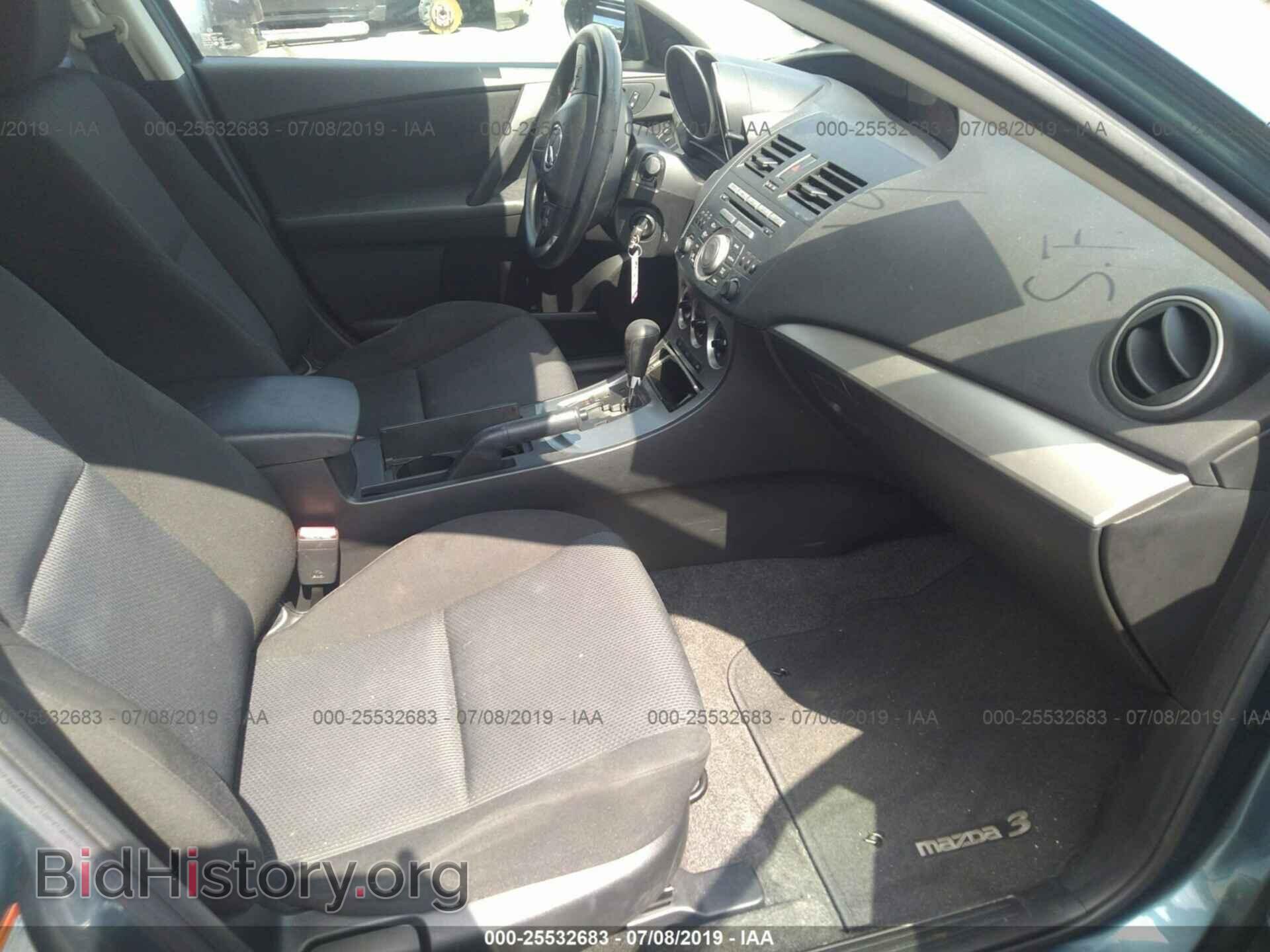 2011 MAZDA 3 - VIN: JM1BL1VF2B1422285 - Photo 5