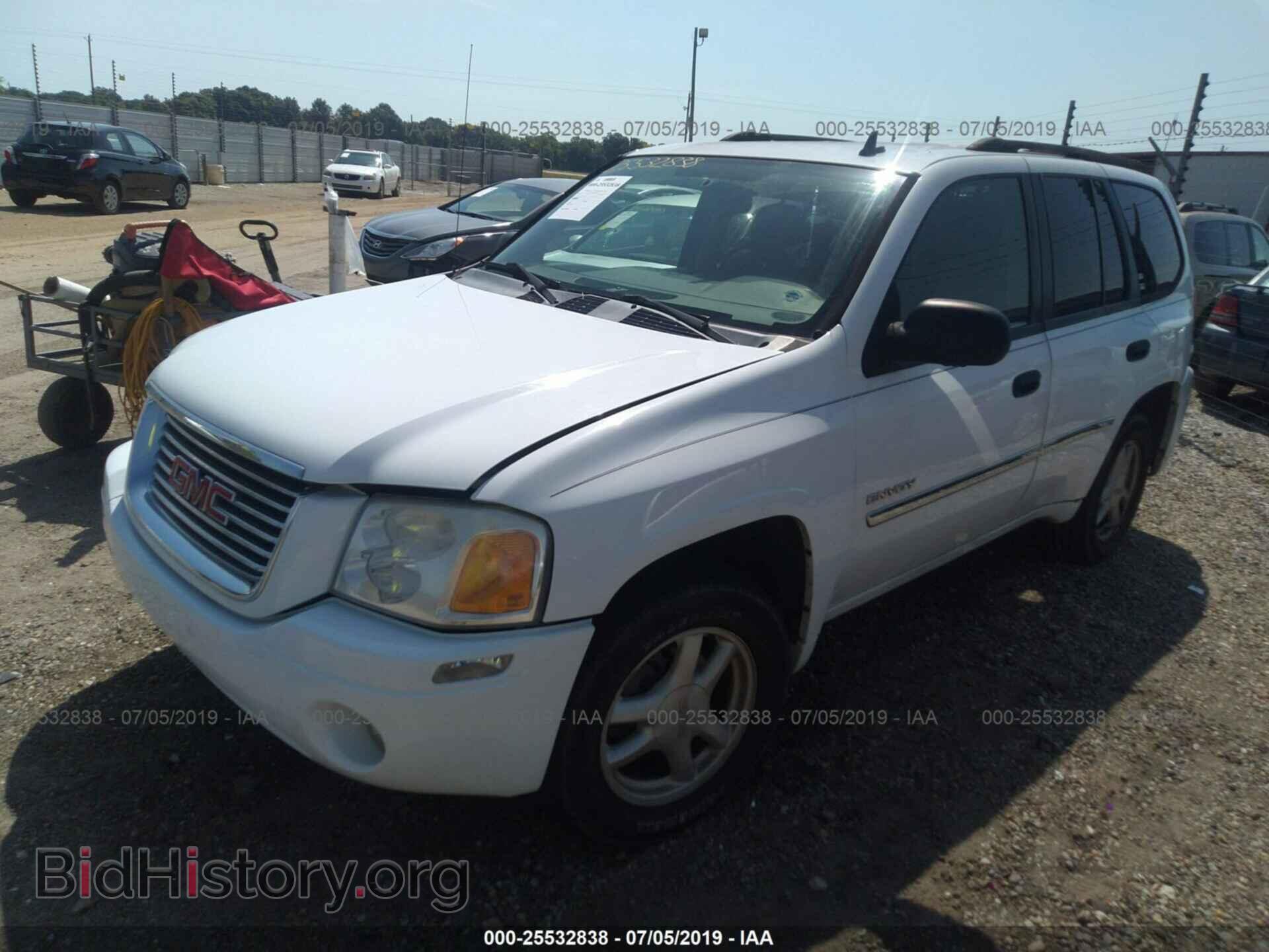2006 GMC ENVOY - VIN: 1GKDS13S862192560 - Фото 2