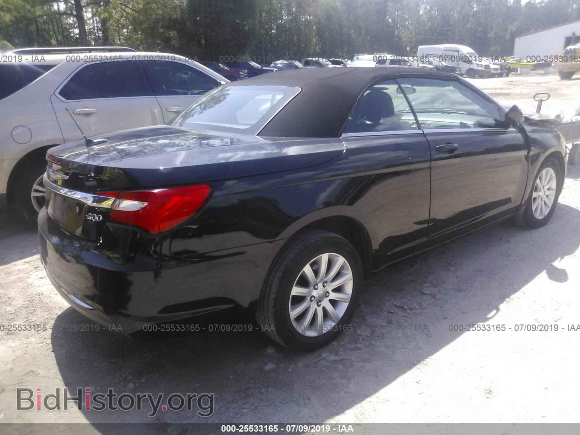 2012 CHRYSLER 200 - VIN: 1C3BCBEB7CN120282 - Фото 4