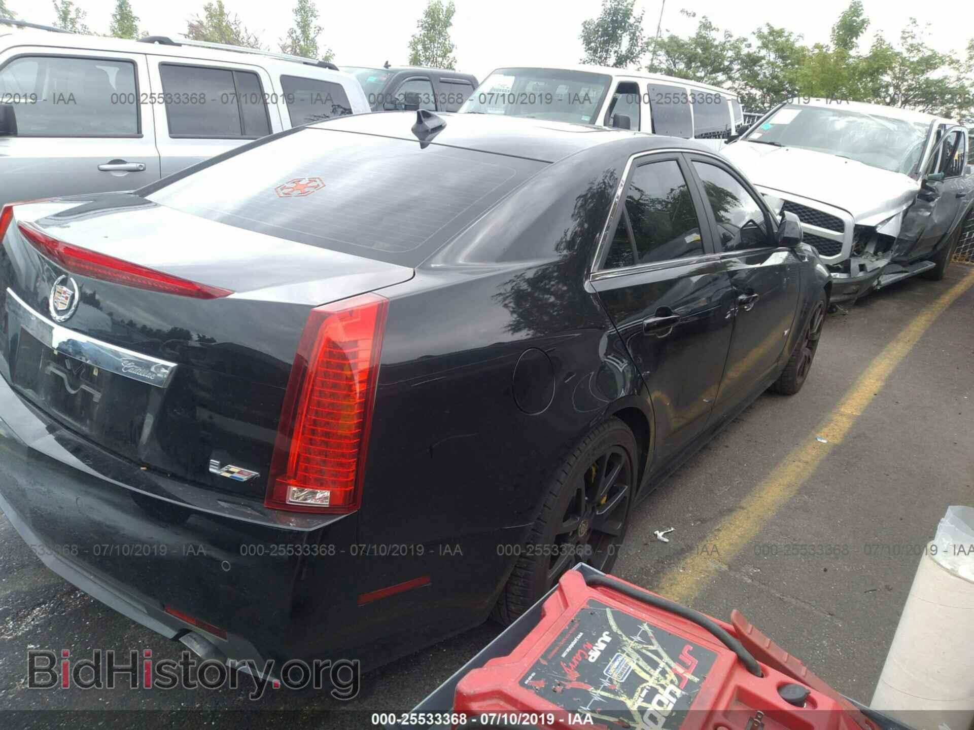 2011 CADILLAC CTS-V - VIN: 1G6DV5EP3B0145271 - Фото 4
