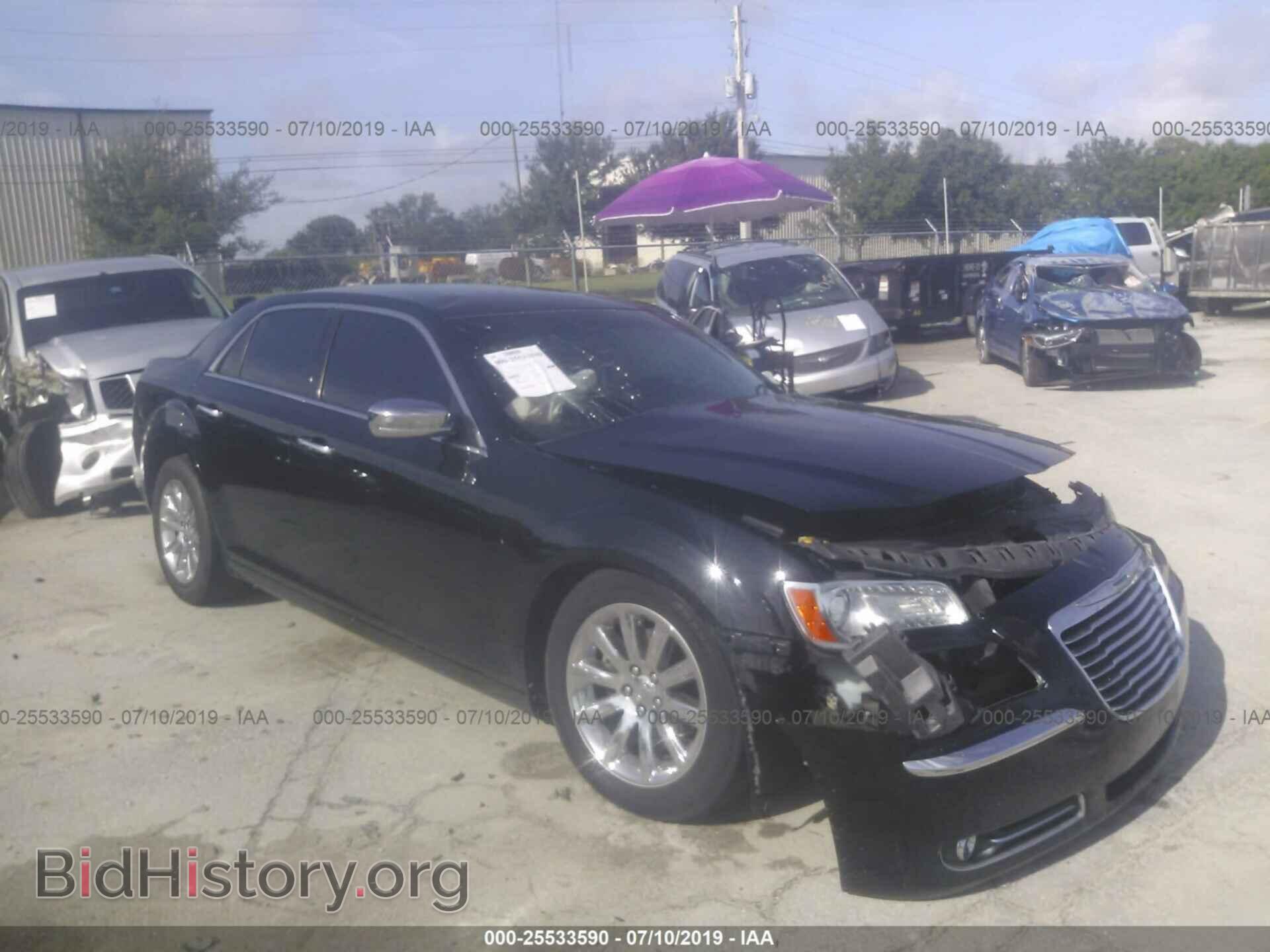 Фотография 2C3CCACG3CH224256 - CHRYSLER 300 2012
