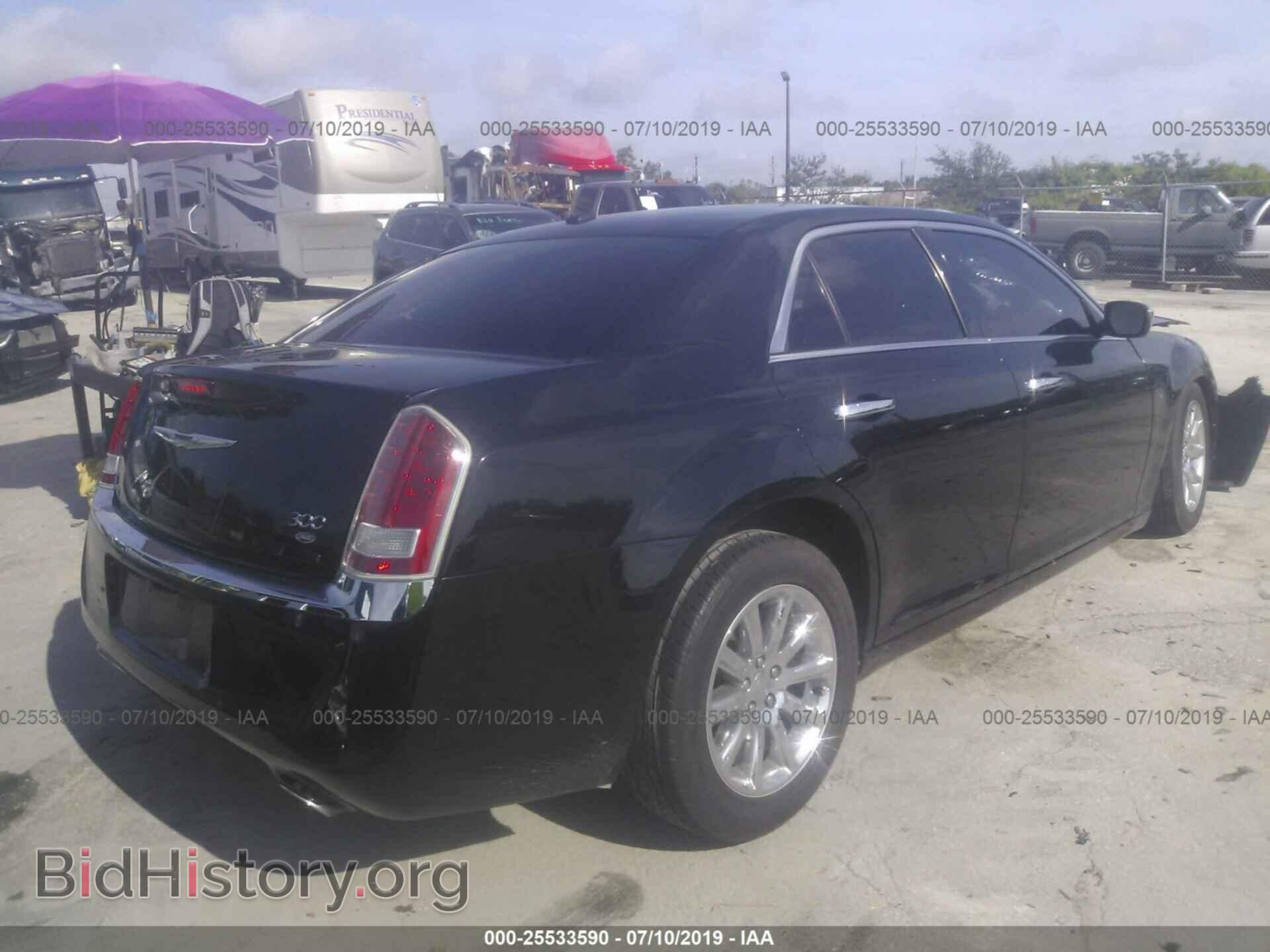 2012 CHRYSLER 300 - VIN: 2C3CCACG3CH224256 - Фото 4