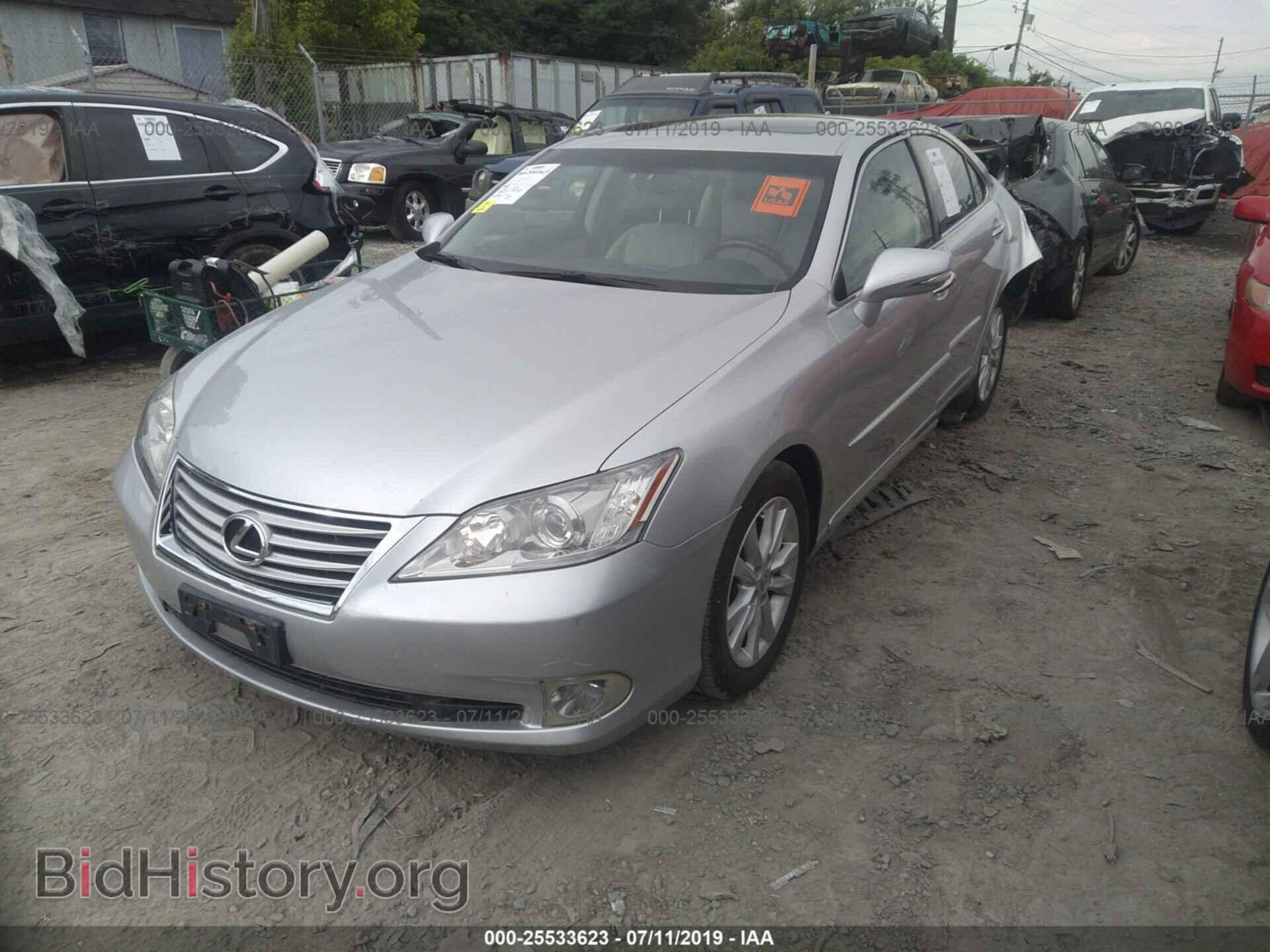 2011 LEXUS ES - VIN: JTHBK1EG8B2426314 - Фото 2