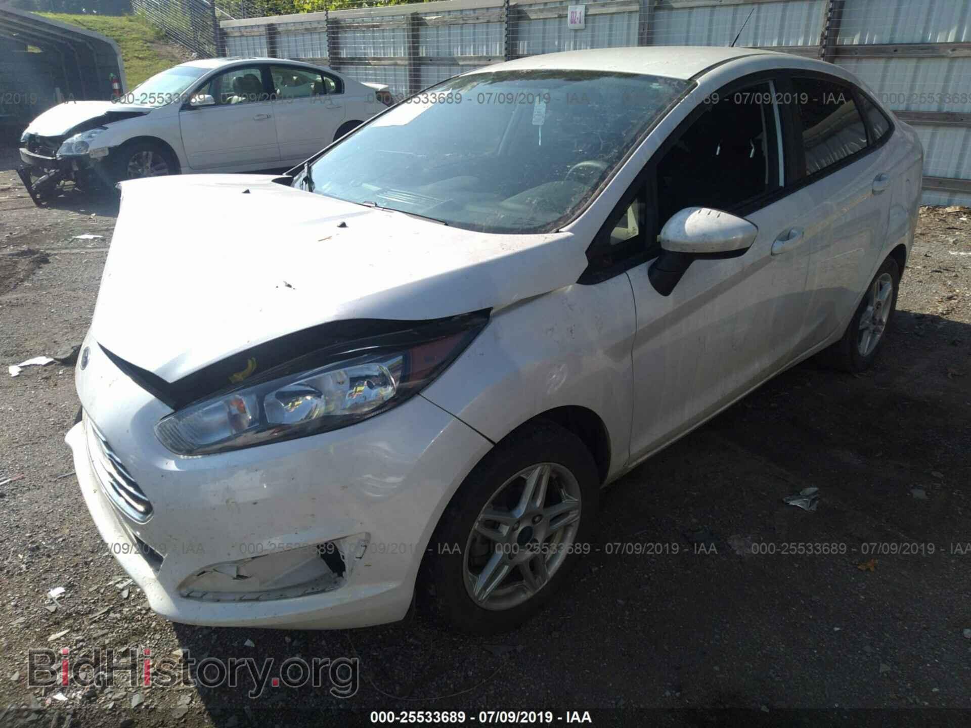 2017 FORD FIESTA - VIN: 3FADP4BJ3HM131335 - Фото 2