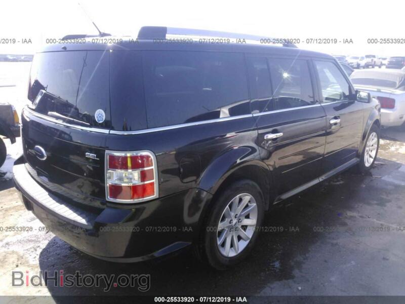 2011 Ford FLEX (VIN 2FMGK5CC4BBD24125) — фото 4 из 10