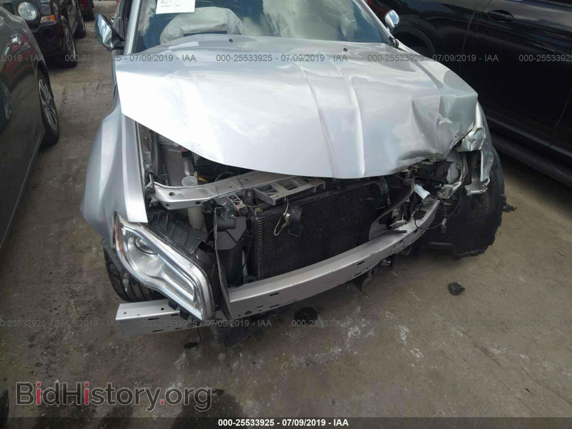 2012 CHRYSLER 300 - VIN: 2C3CCACG9CH223323 - Фото 6