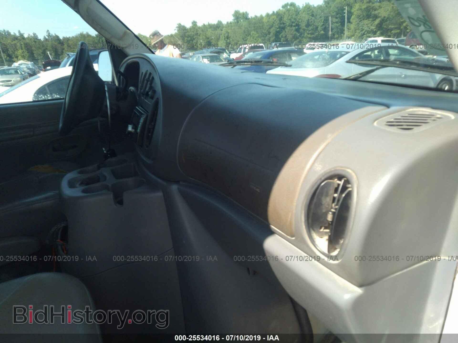 2004 FORD ECONOLINE - VIN: 1FBSS31L54HA33259 - Фото 5
