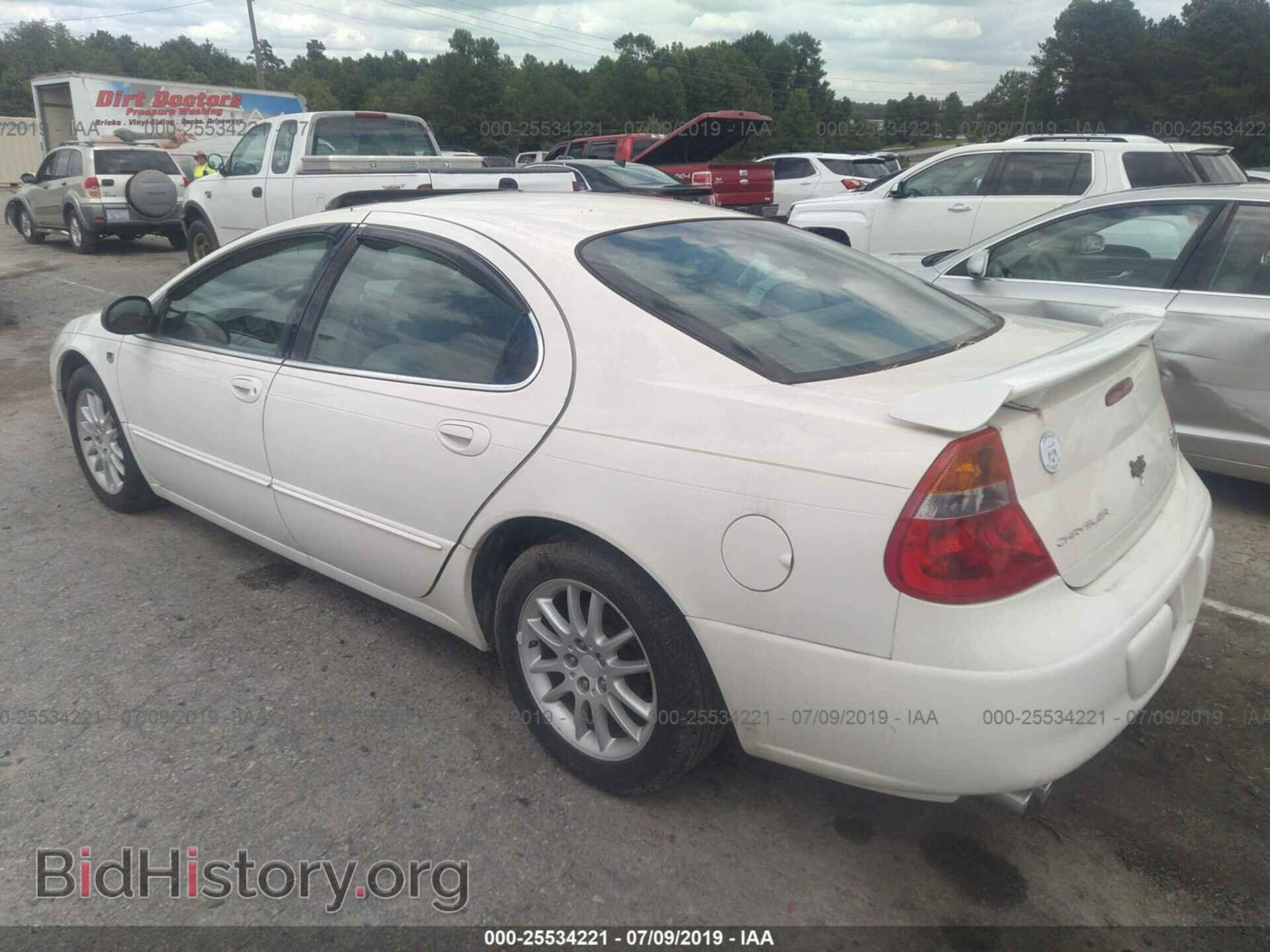 2002 CHRYSLER 300M - VIN: 2C3HE66G62H160687 - Фото 3