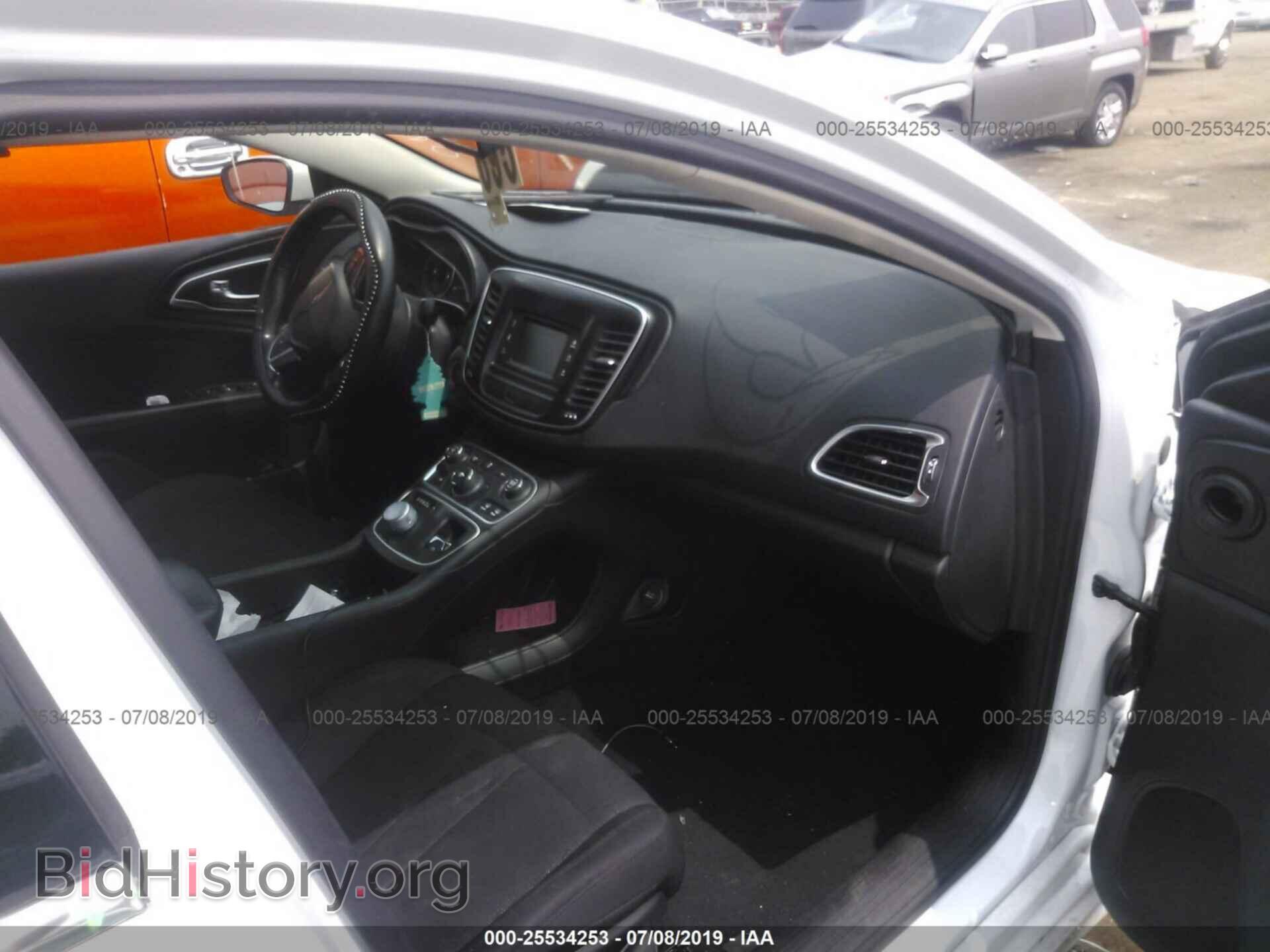 2015 CHRYSLER 200 - VIN: 1C3CCCAB6FN659660 - Photo 5