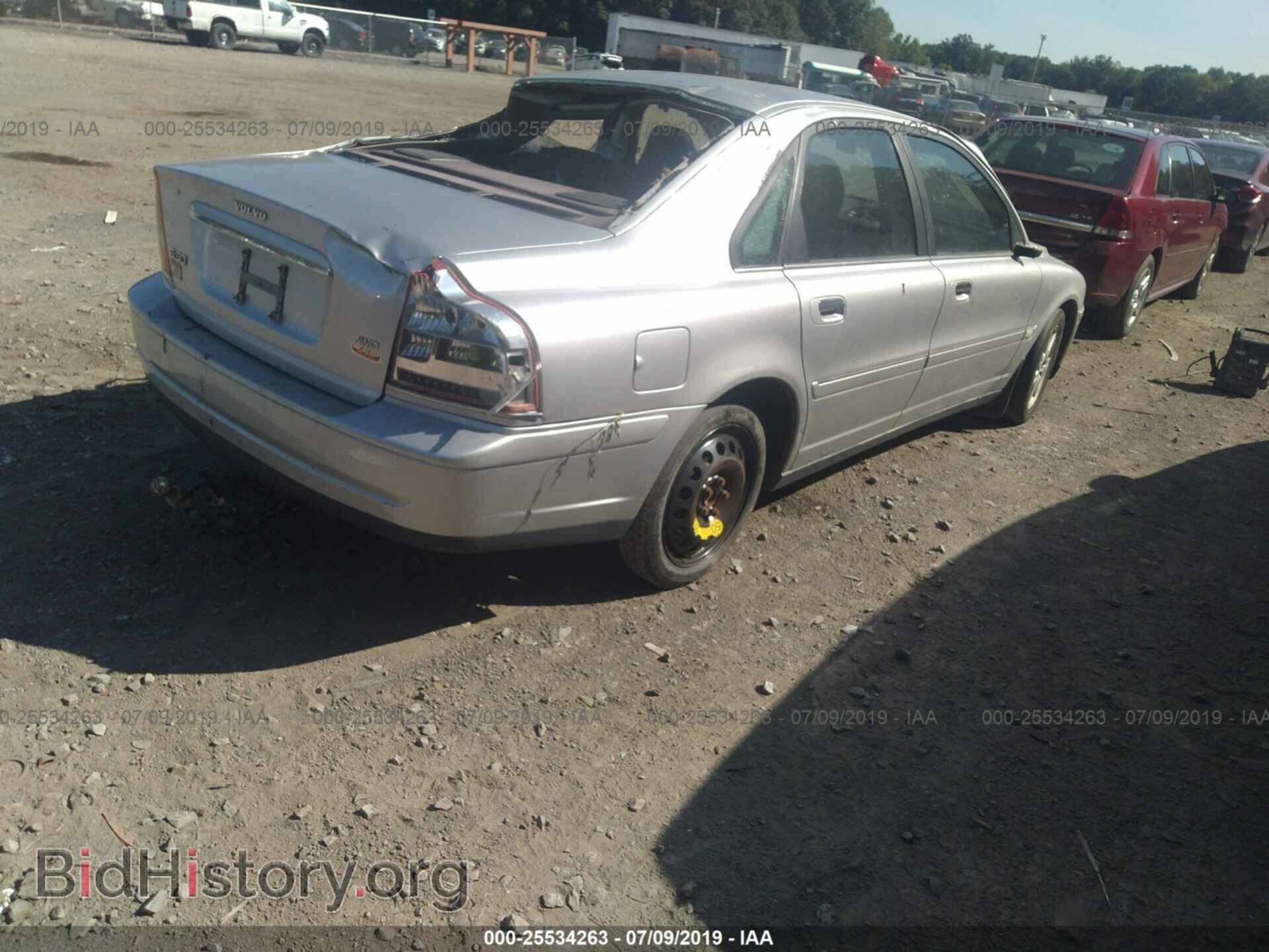 2004 VOLVO S80 - VIN: YV1TH59H441365240 - Фото 4