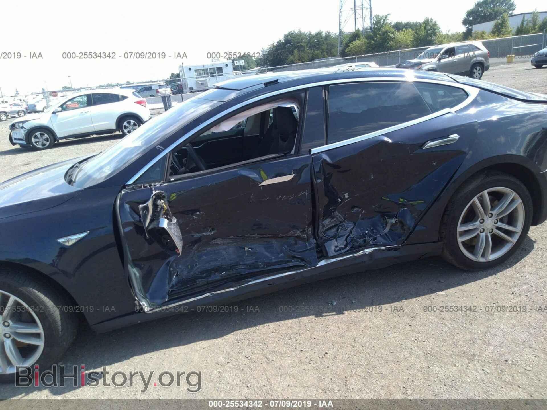 2014 TESLA MODEL S - VIN: 5YJSA1S18EFP26523 - Photo 6