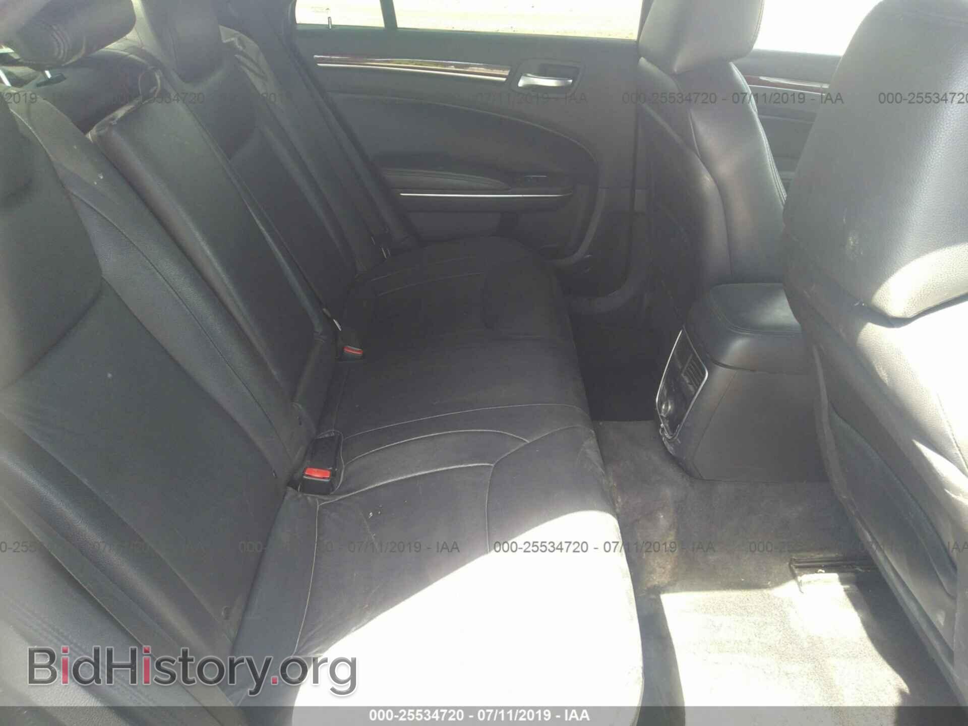 2012 CHRYSLER 300 - VIN: 2C3CCAAG2CH116584 - Фото 8