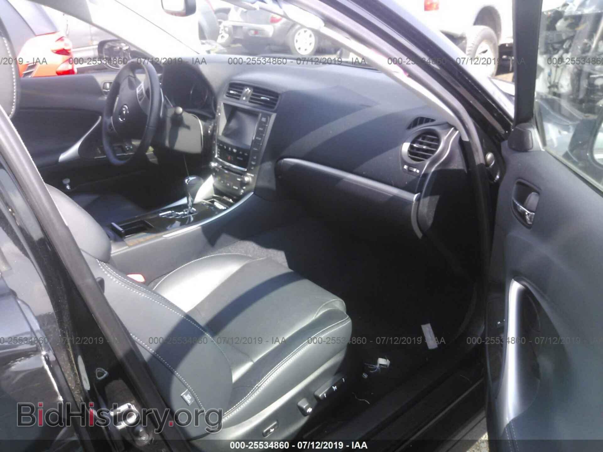 2011 LEXUS IS - VIN: JTHCF5C22B5050831 - Фото 5