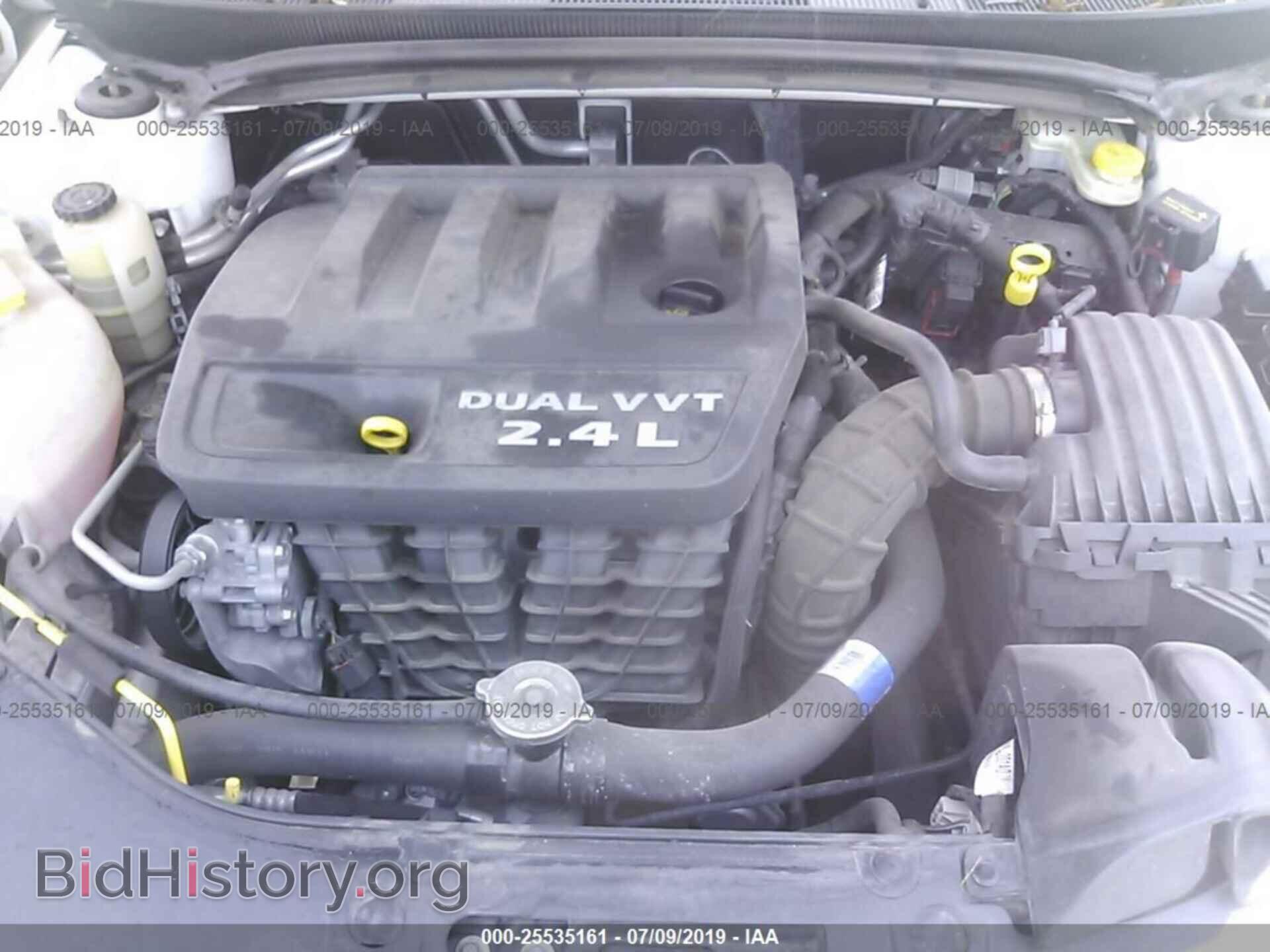 2013 CHRYSLER 200 - VIN: 1C3CCBAB0DN761625 - Фото 10