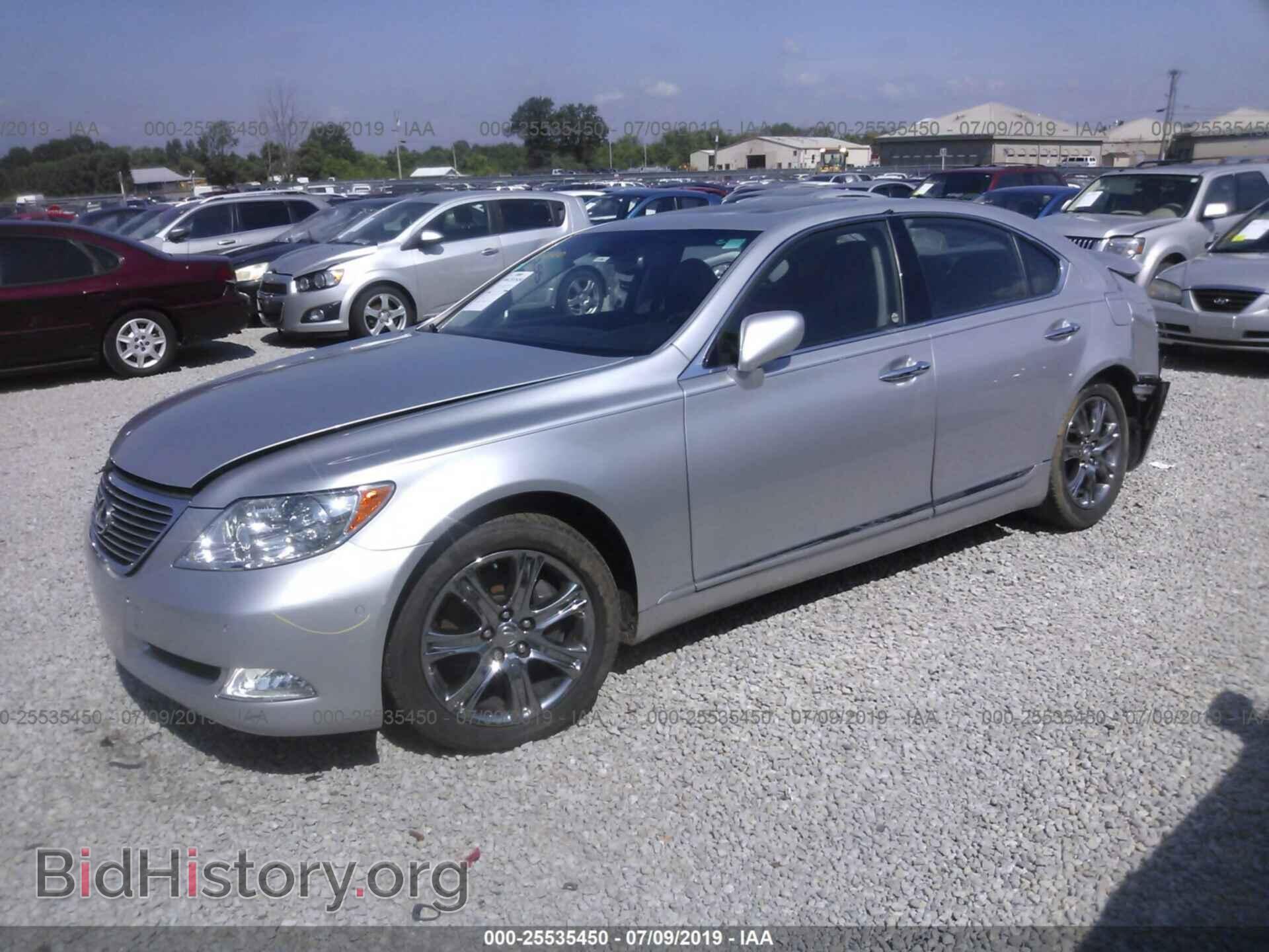 2007 LEXUS LS - VIN: JTHBL46F775009647 - Photo 2
