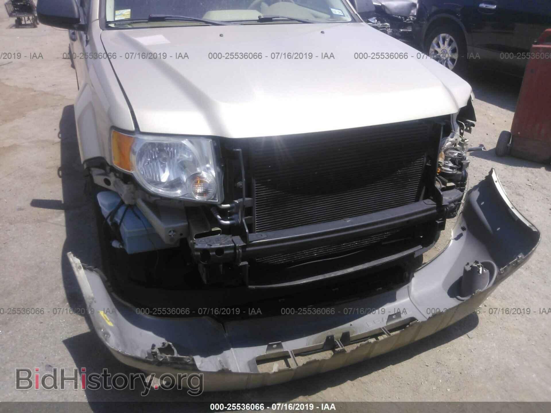 2011 FORD ESCAPE - VIN: 1FMCU0D76BKB83867 - Photo 6