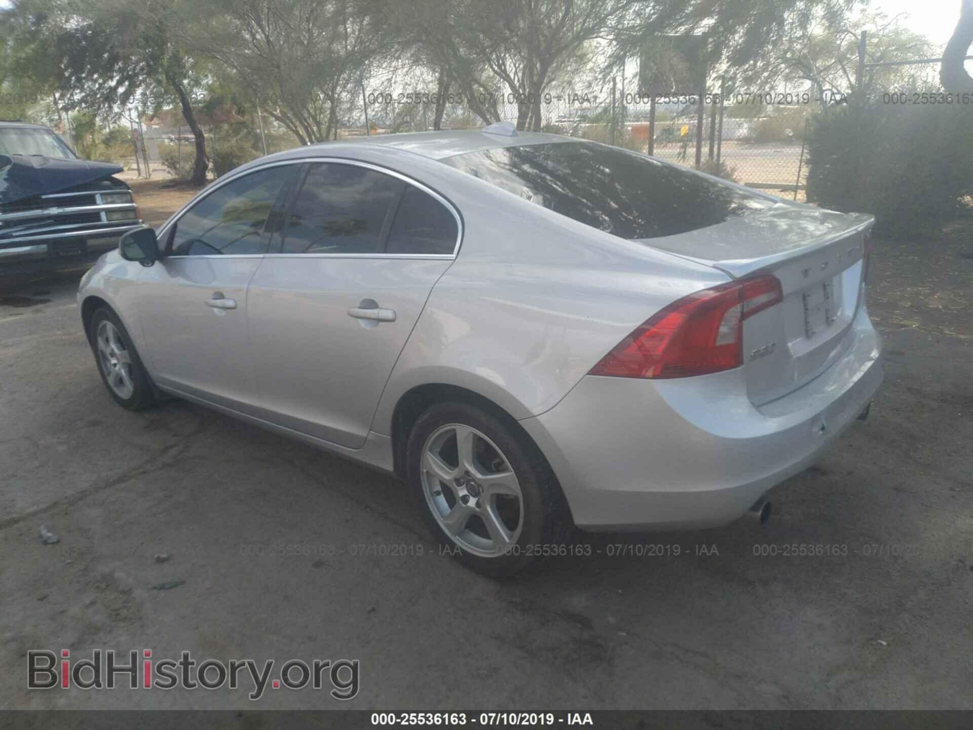 2012 VOLVO S60 - VIN: YV1622FS7C2120776 - Фото 3
