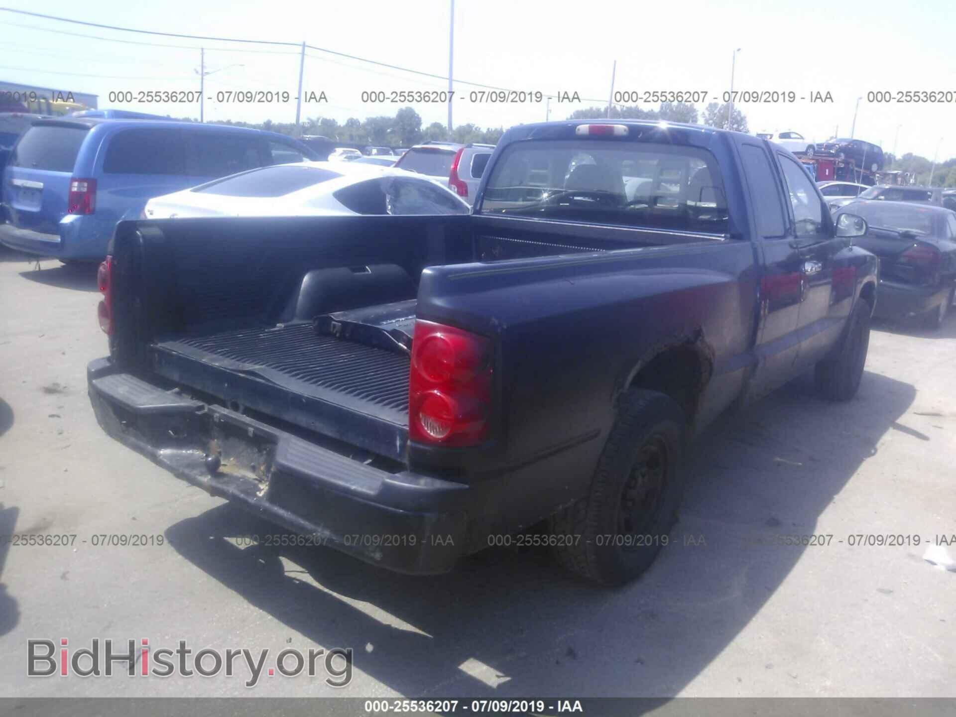 2005 DODGE DAKOTA - VIN: 1D7HE22K15S335770 - Фото 4
