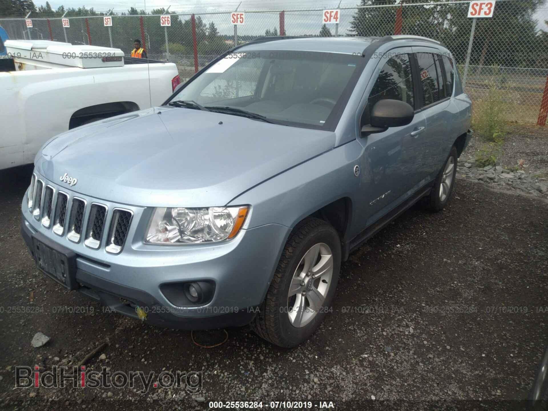 2013 JEEP COMPASS - VIN: 1C4NJDBB8DD221840 - Фото 2