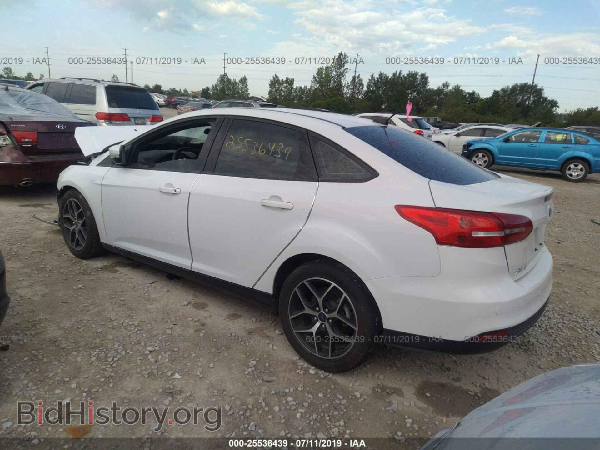 2017 FORD FOCUS - VIN: 1FADP3H26HL219713 - Фото 3