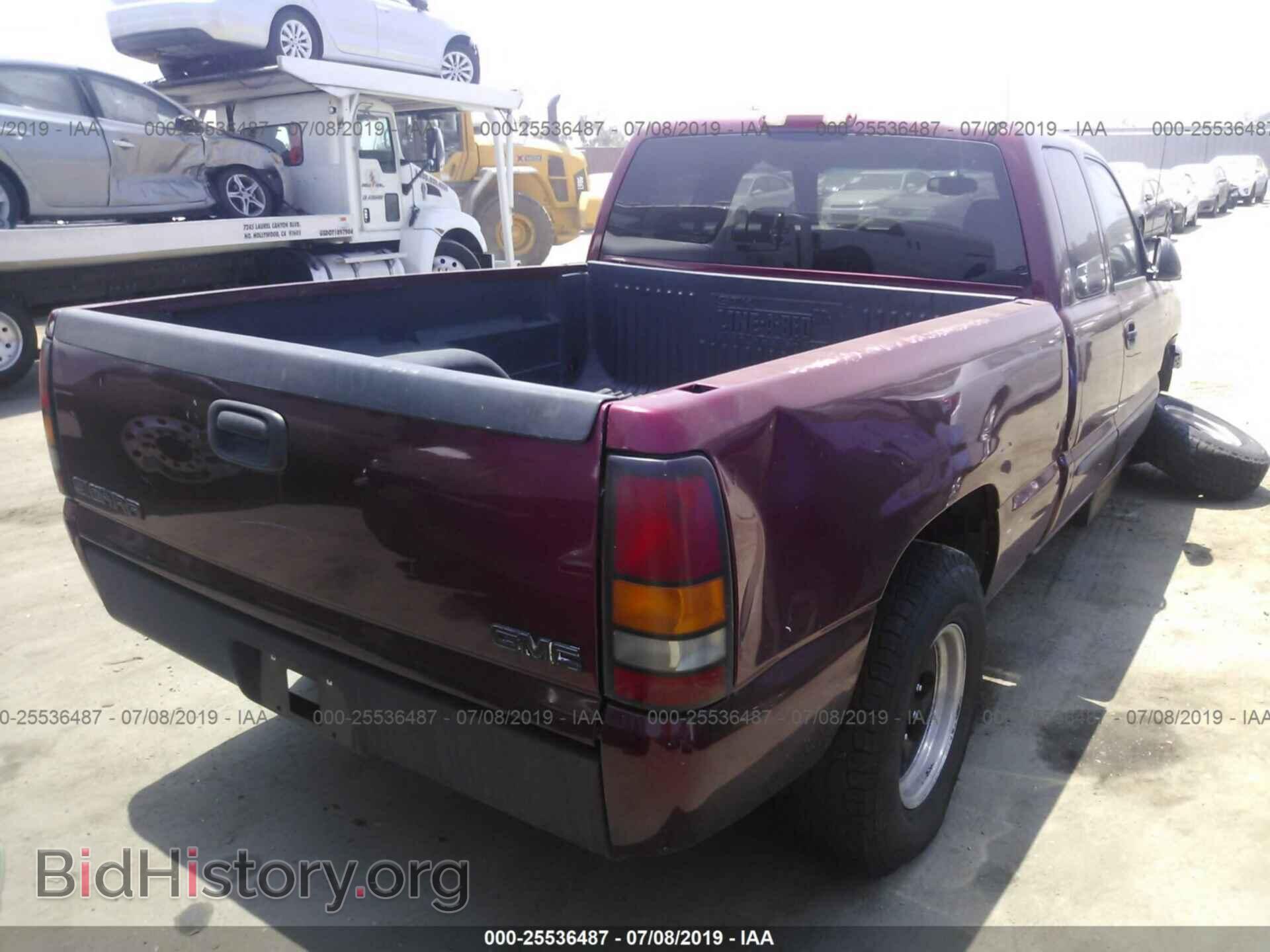 2004 GMC NEW SIERRA - VIN: 2GTEC19T041308523 - Фото 4