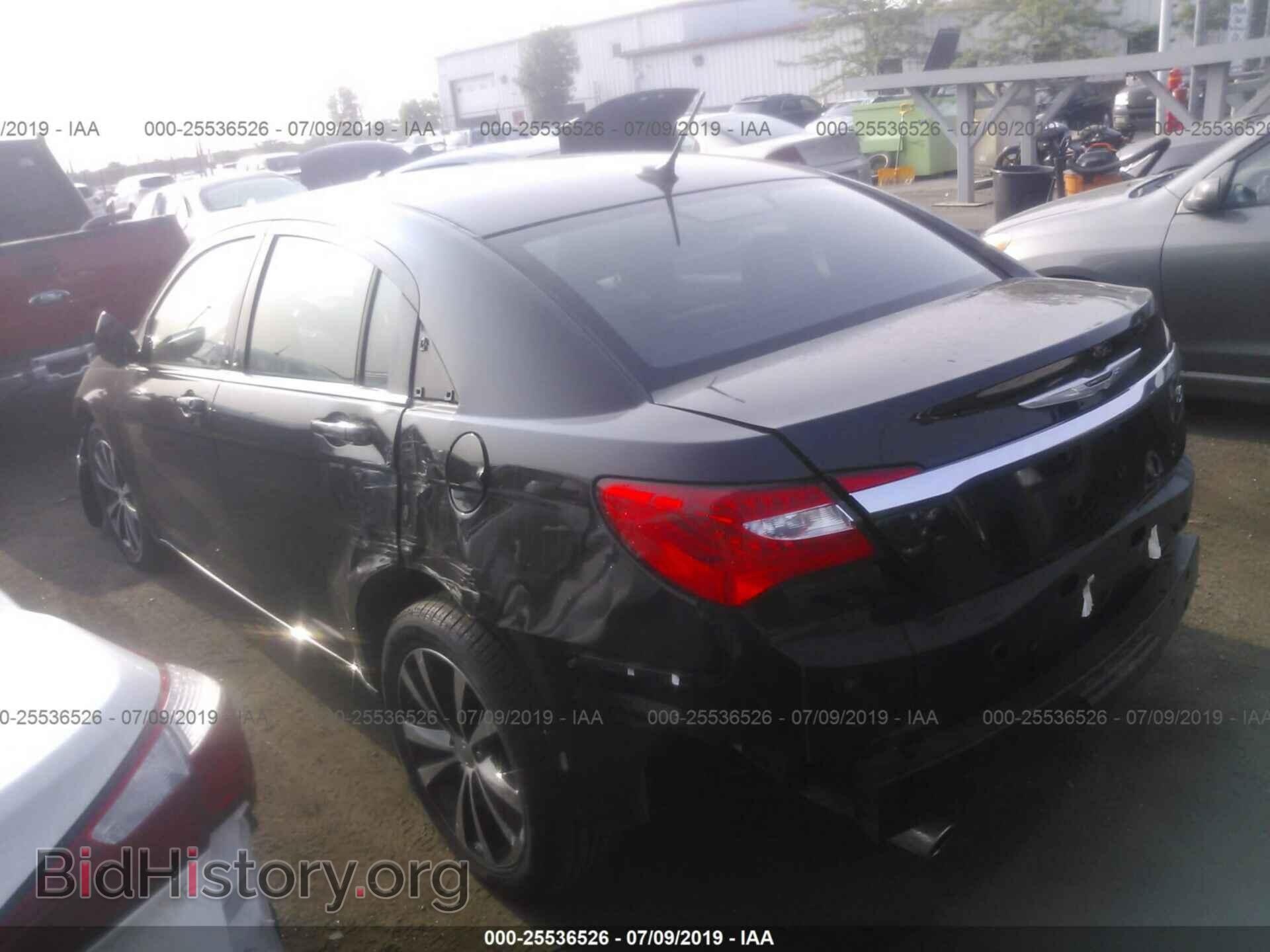 2012 CHRYSLER 200 - VIN: 1C3CCBHG9CN276836 - Фото 3