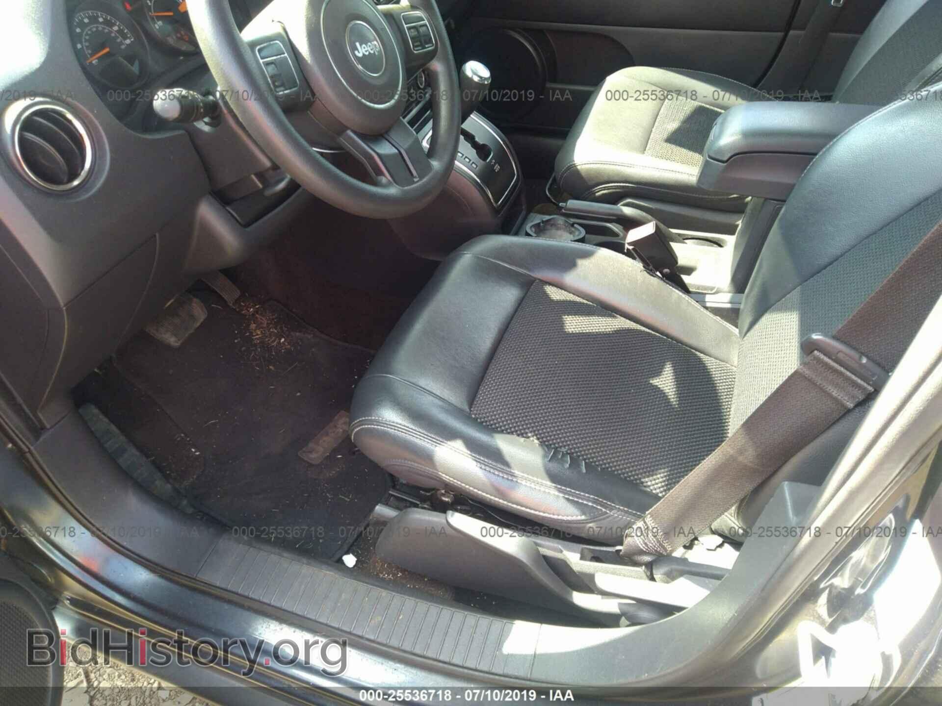 2014 JEEP COMPASS - VIN: 1C4NJCBA7ED666430 - Photo 5