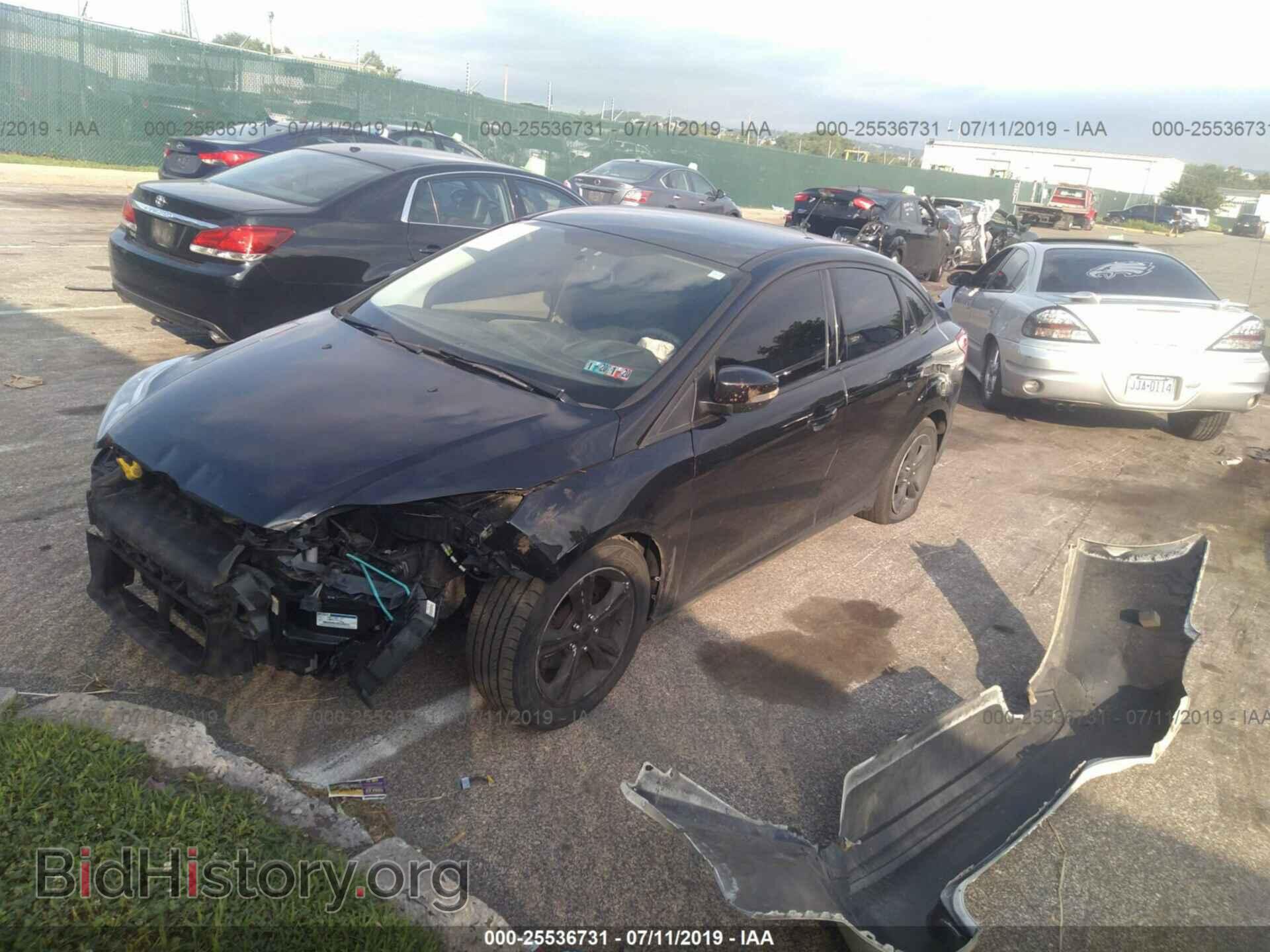2014 FORD FOCUS - VIN: 1FADP3F26EL415990 - Фото 2