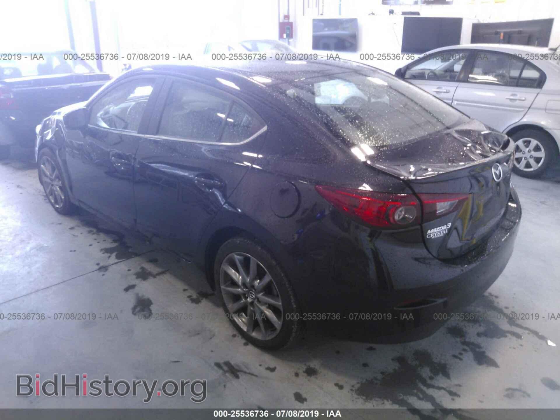 2018 MAZDA 3 - VIN: 3MZBN1V36JM246758 - Фото 3