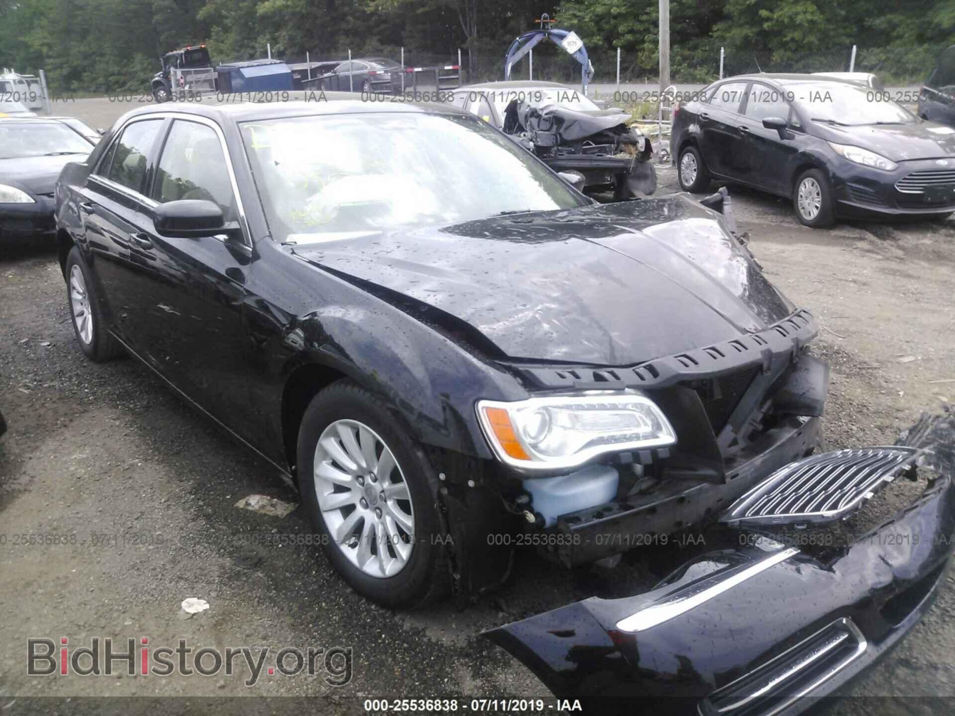 Фотография 2C3CCAAG7EH376630 - CHRYSLER 300 2014