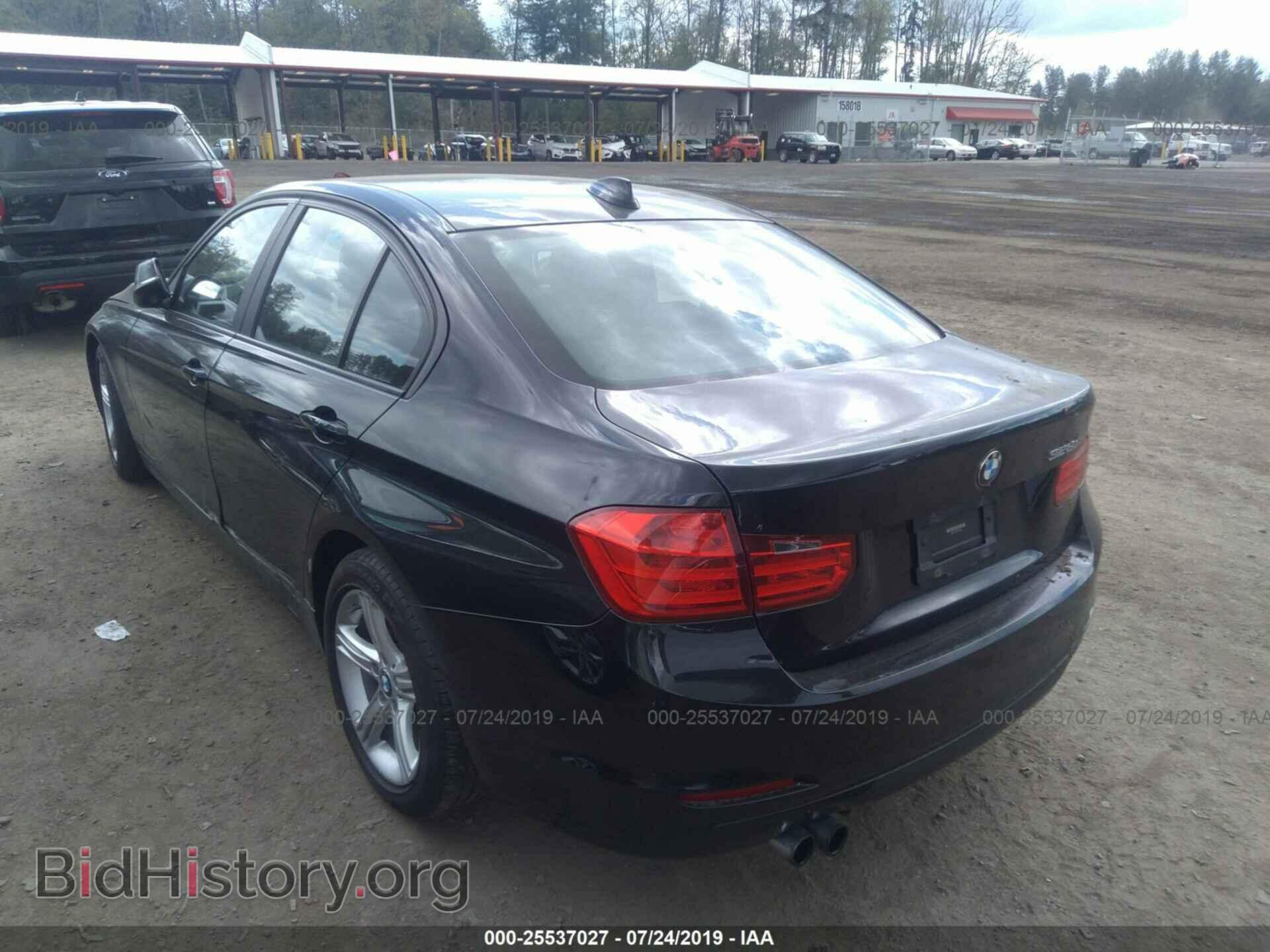 2013 BMW 328 - VIN: WBA3C1C57DF436054 - Фото 3