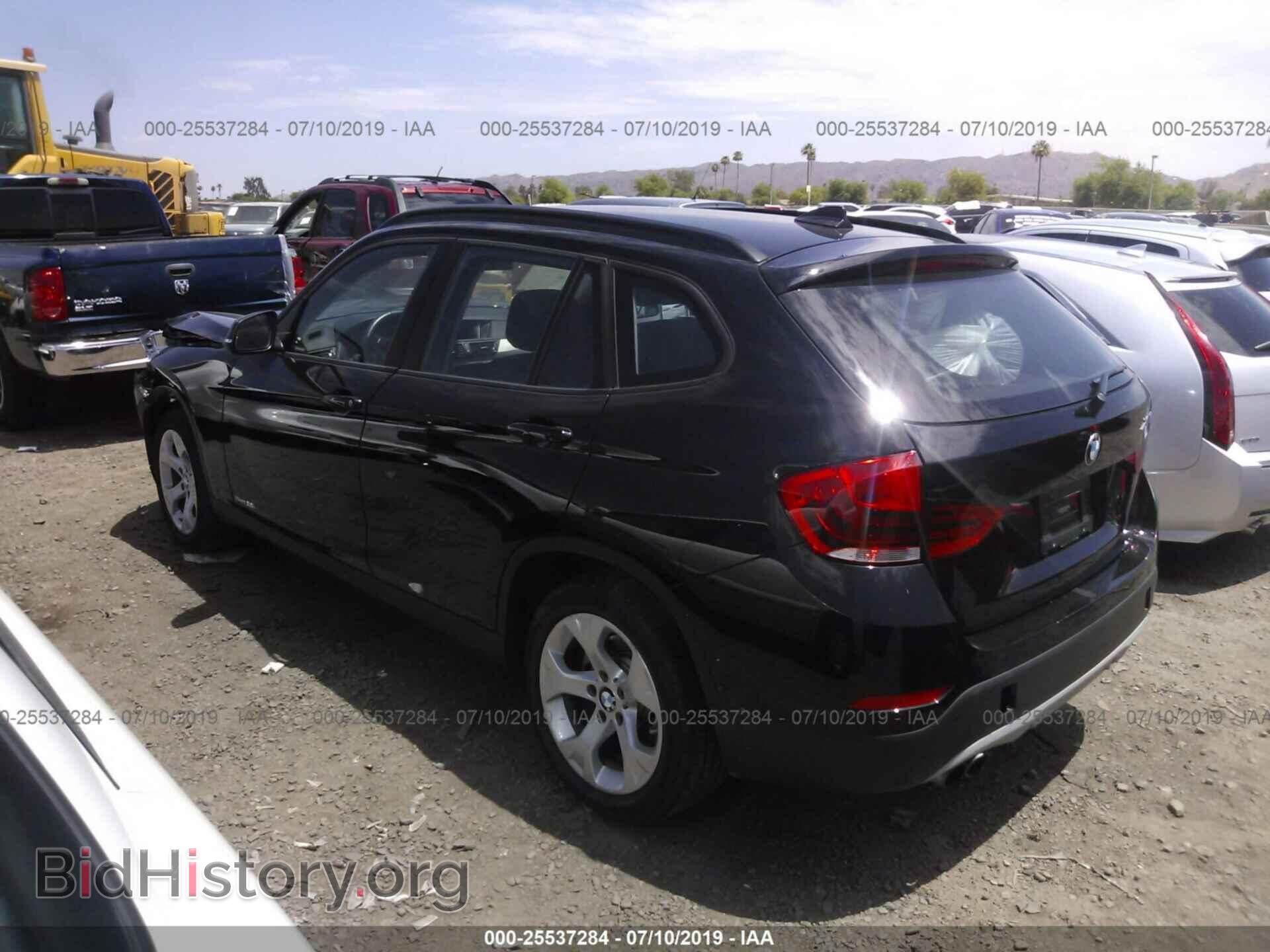 2013 BMW X1 - VIN: WBAVM1C53DVW43844 - Фото 3