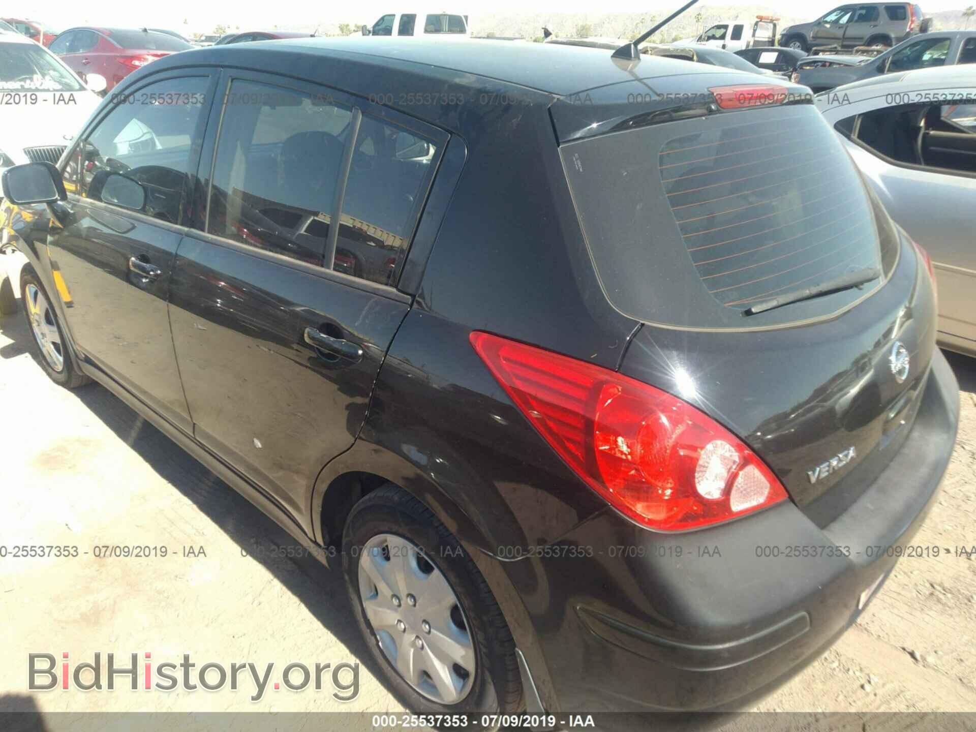 2009 NISSAN VERSA - VIN: 3N1BC13E89L454349 - Фото 3