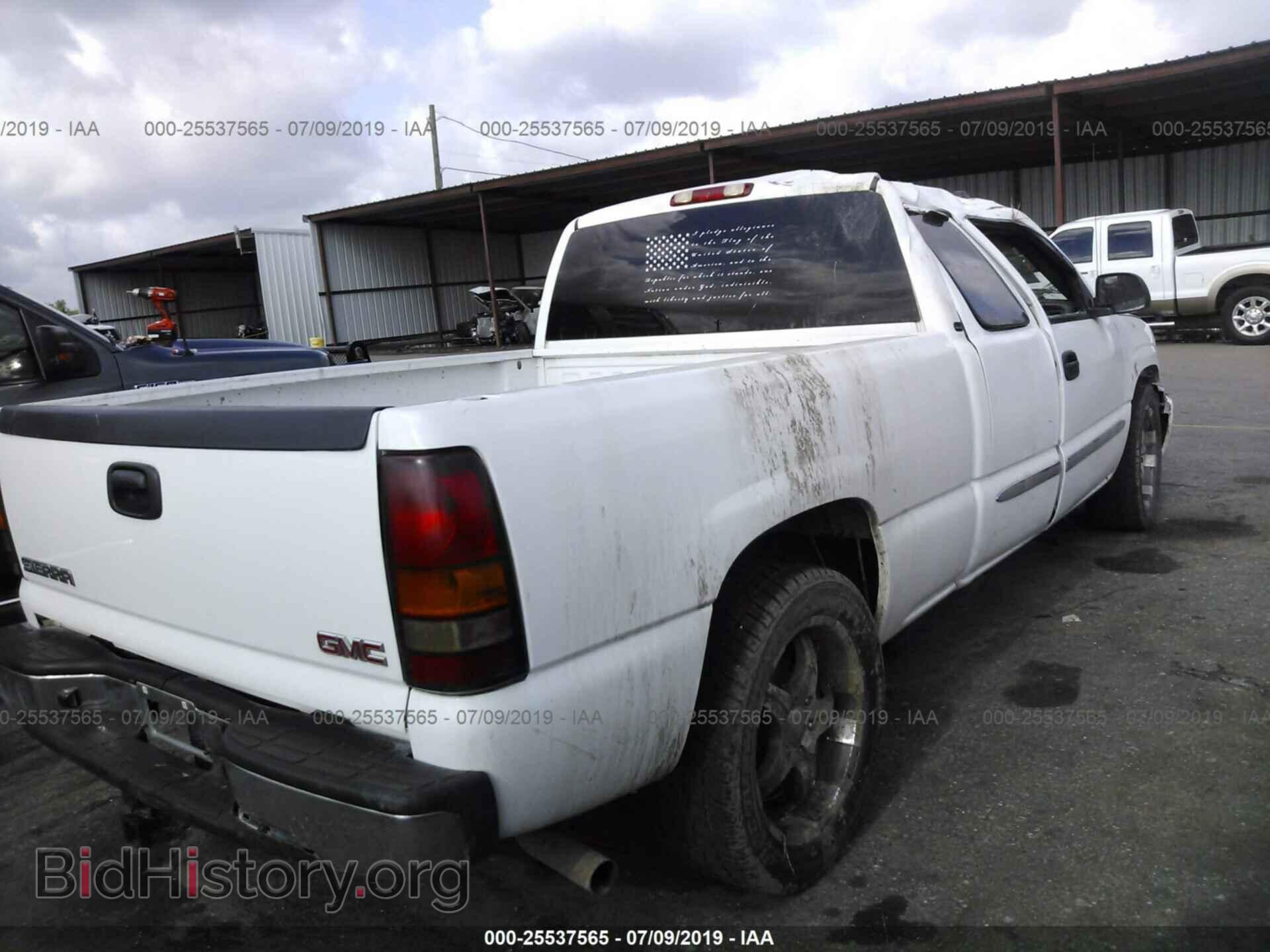 2005 GMC NEW SIERRA - VIN: 1GTEC19V95Z213078 - Фото 4