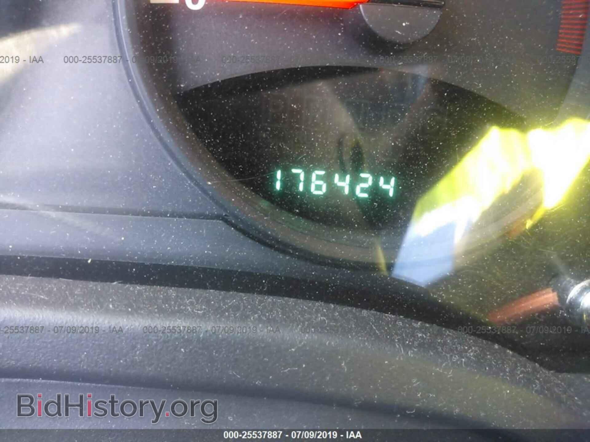 2011 JEEP COMPASS - VIN: 1J4NT1FA3BD241463 - Фото 7