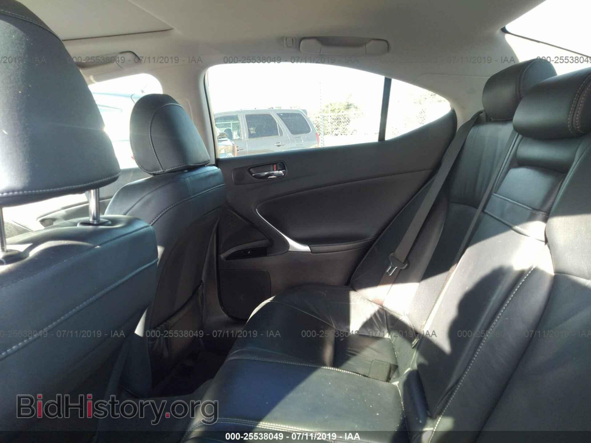 2011 LEXUS IS - VIN: JTHBF5C20B5153256 - Фото 8