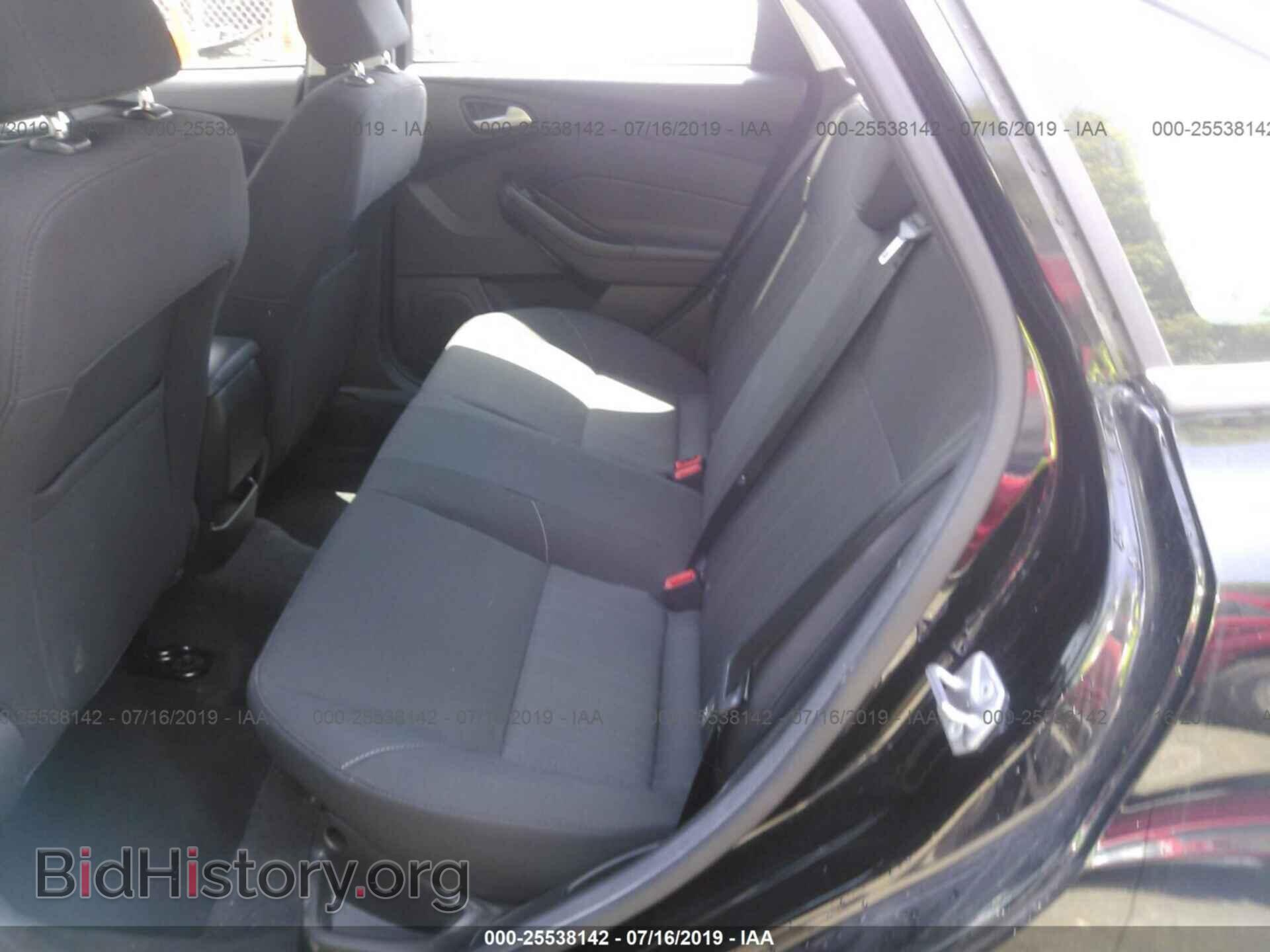 2017 FORD FOCUS - VIN: 1FADP3F25HL269912 - Photo 8