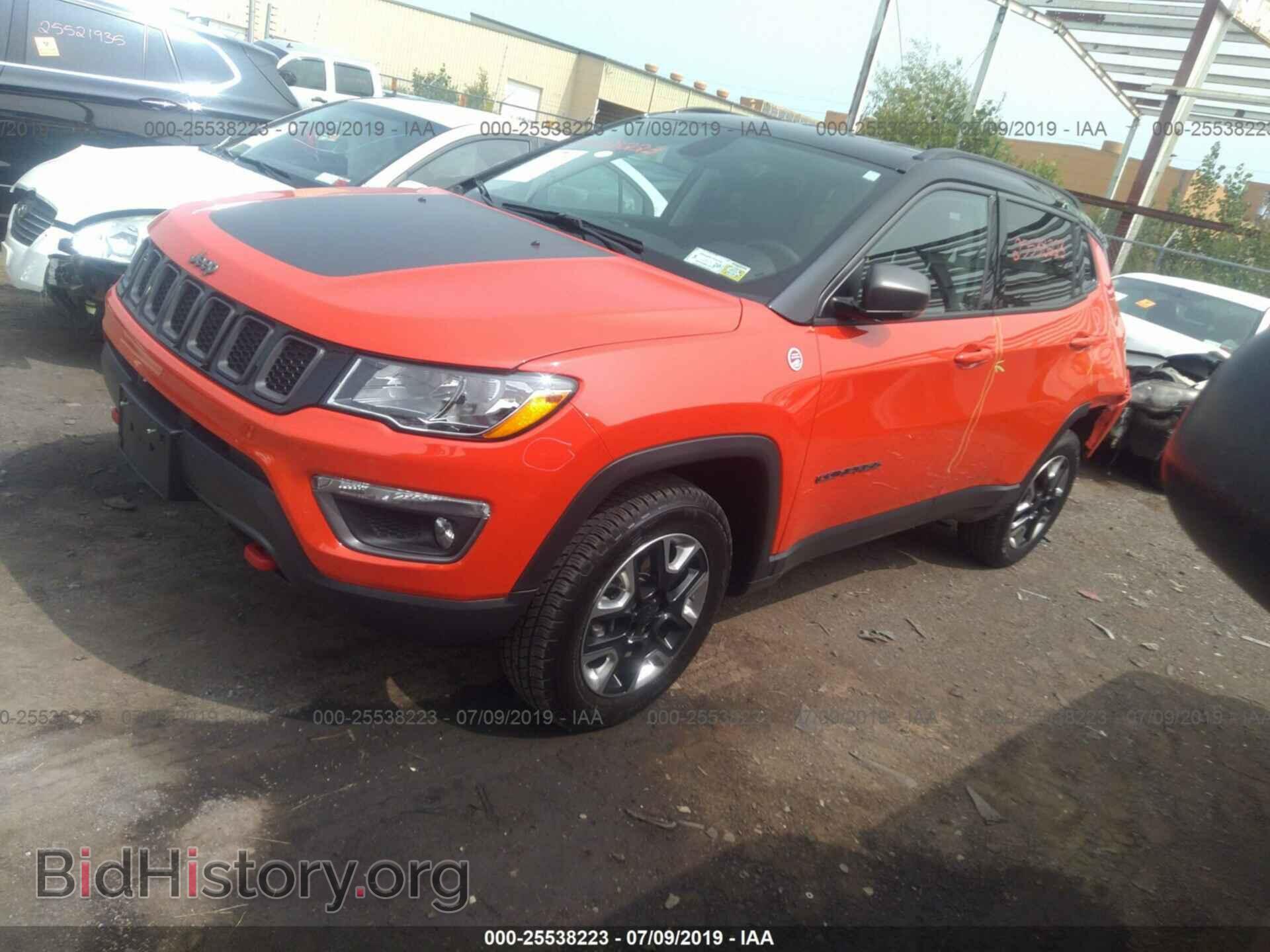 2018 JEEP COMPASS - VIN: 3C4NJDDB4JT282900 - Фото 2