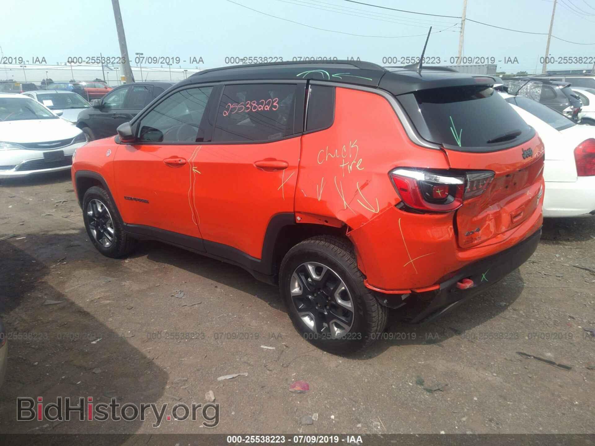 2018 JEEP COMPASS - VIN: 3C4NJDDB4JT282900 - Фото 3
